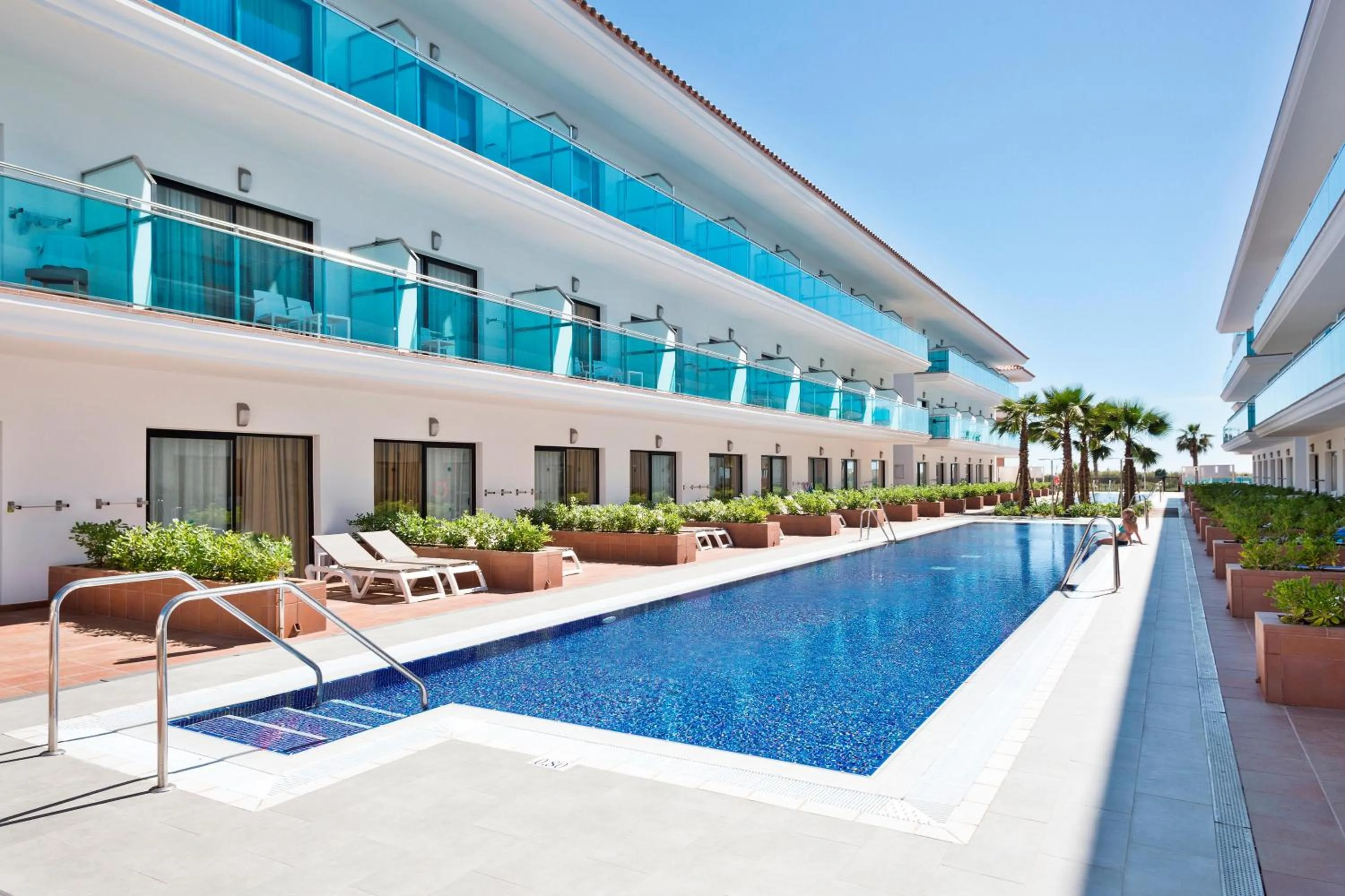 Photo of the whole room in Hotel Best Costa Ballena