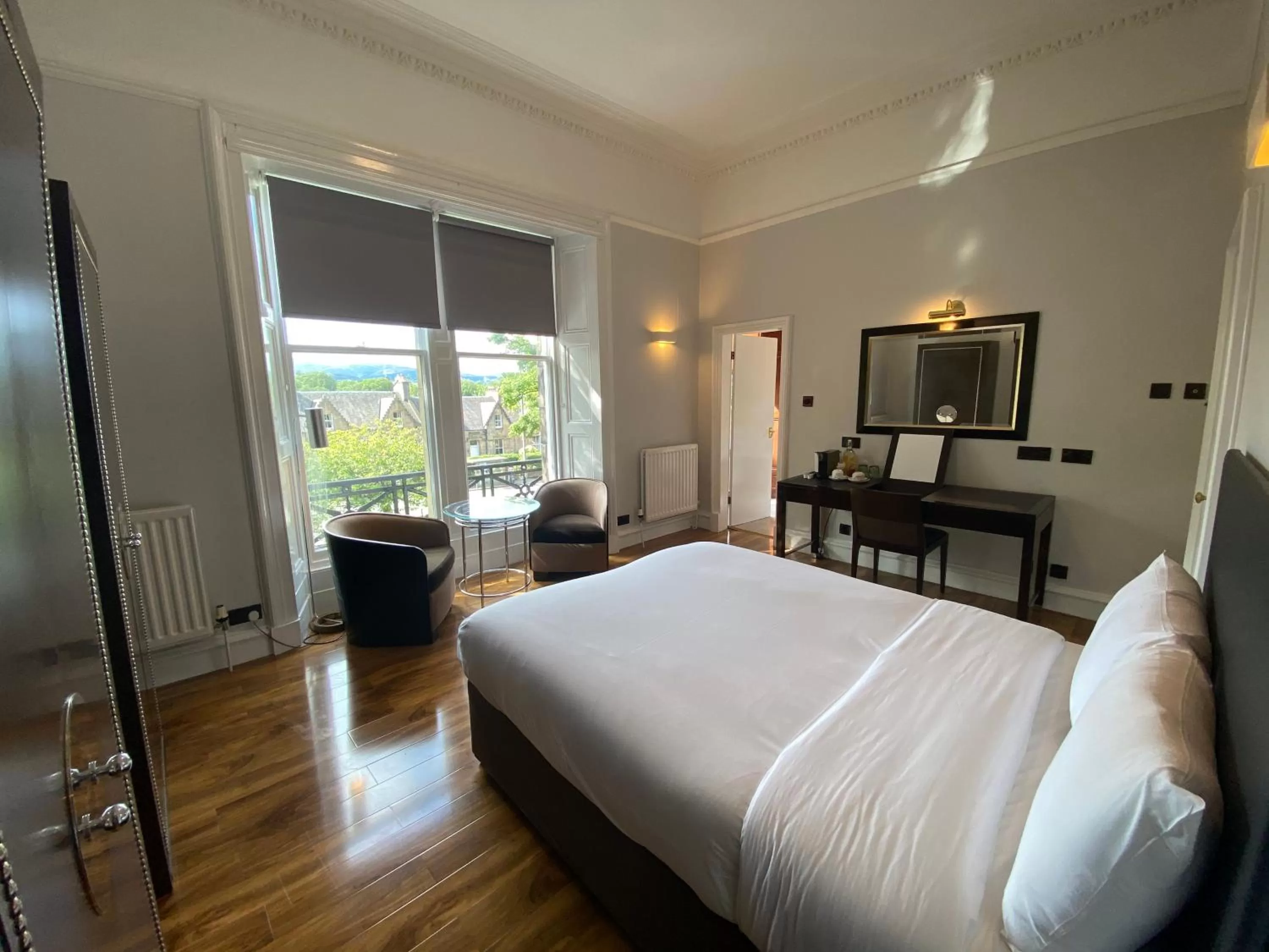 Bedroom, Bed in No6 West Coates