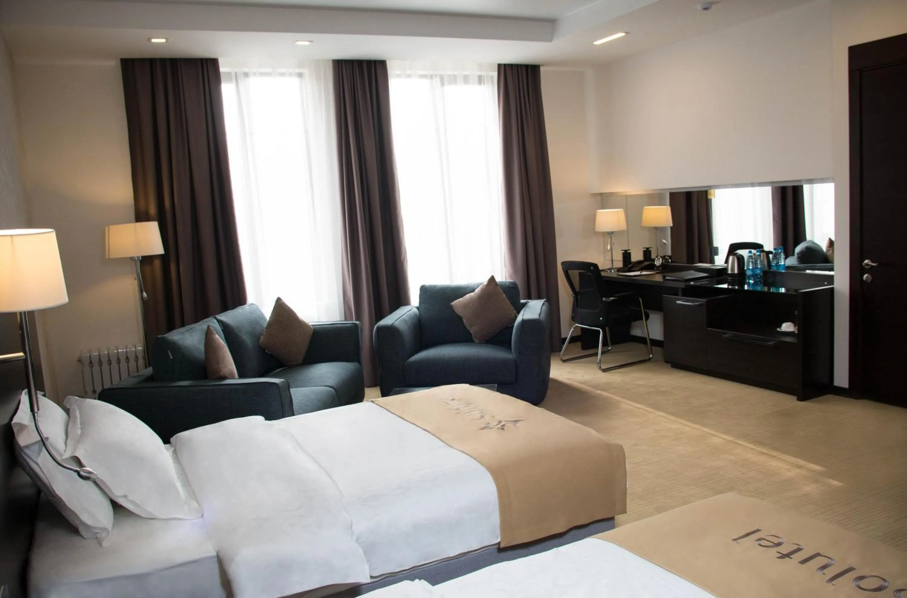 Photo of the whole room, Bed in Solutel Hotel