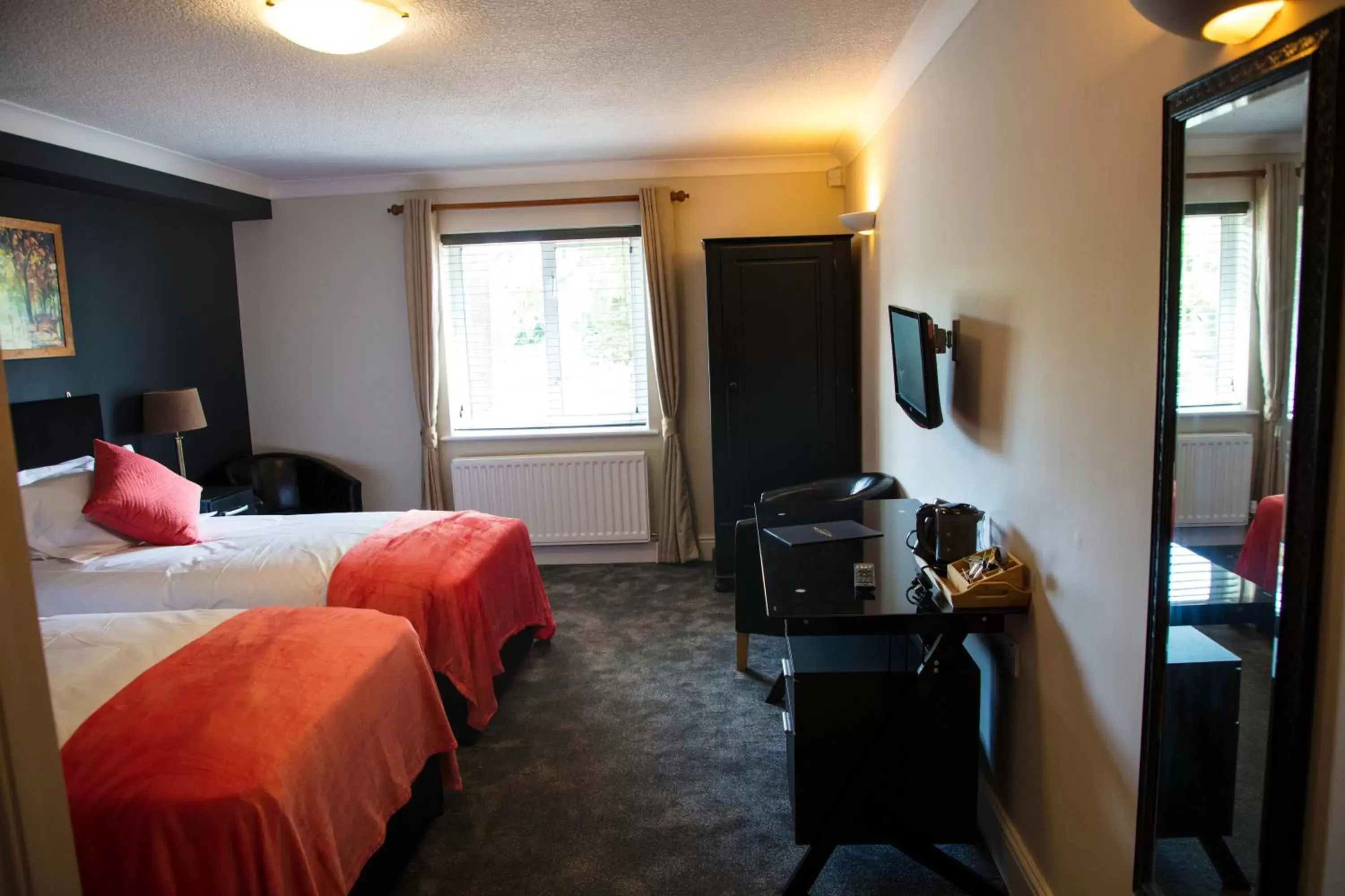 Deluxe Twin Room in The Charlton Boutique Hotel Deluxe Twin Room in The Charlton Boutique Hotel