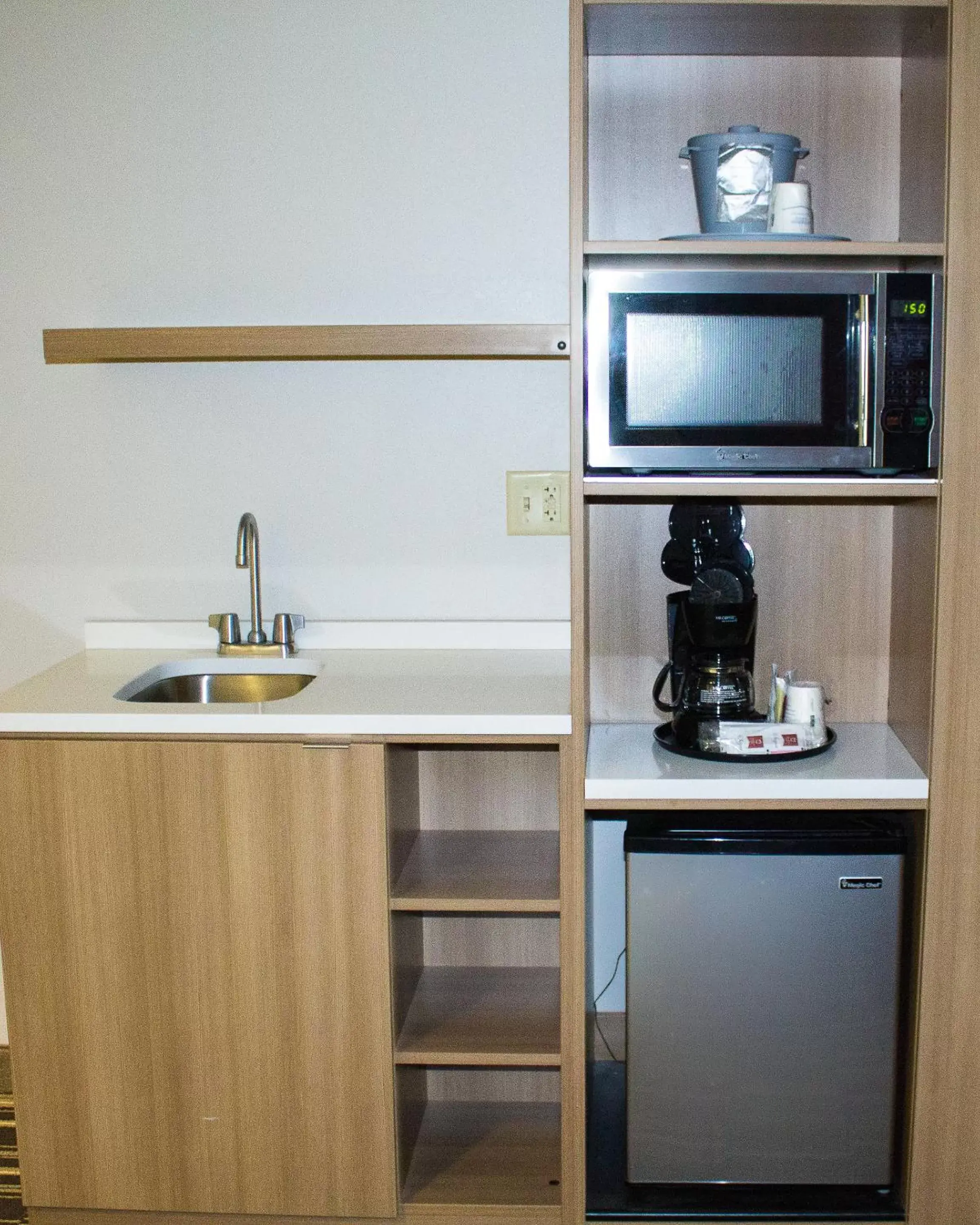 Queen Room with Two Queen Beds - Disability Access/Non-Smoking in Microtel Inn & Suites by Wyndham - Penn Yan Queen Room with Two Queen Beds - Disability Access/Non-Smoking in Microtel Inn & Suites by Wyndham - Penn Yan