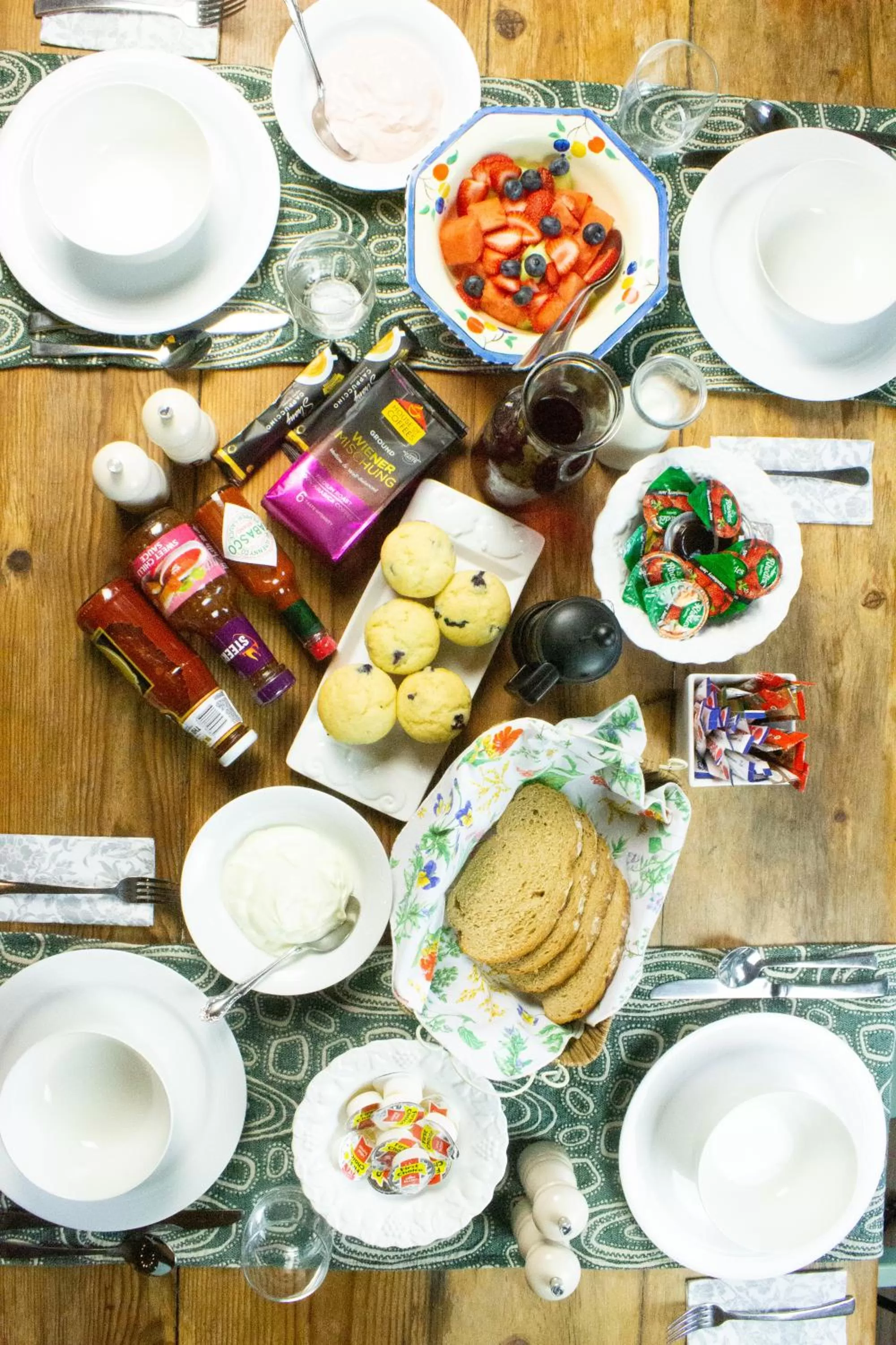 Breakfast in Ben's Bed and Breakfast