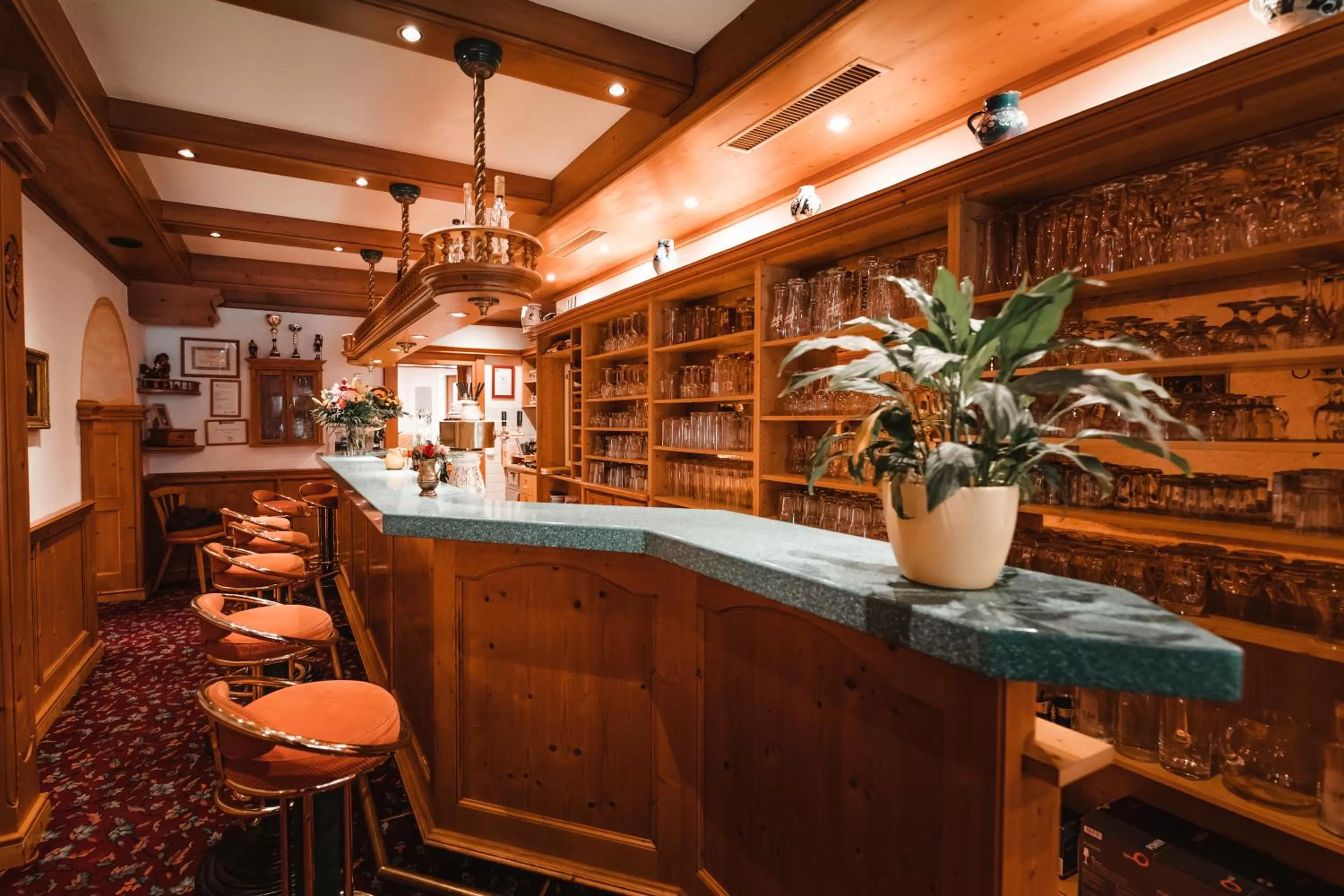 Lounge or bar in Dandler - Zimmer und Ferienwohnungen