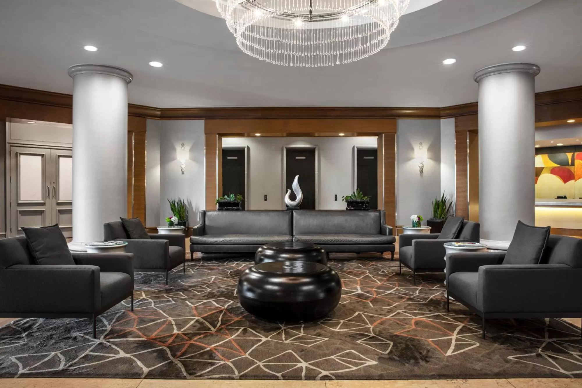 Seating area in Hyatt Regency Birmingham - The Wynfrey Hotel