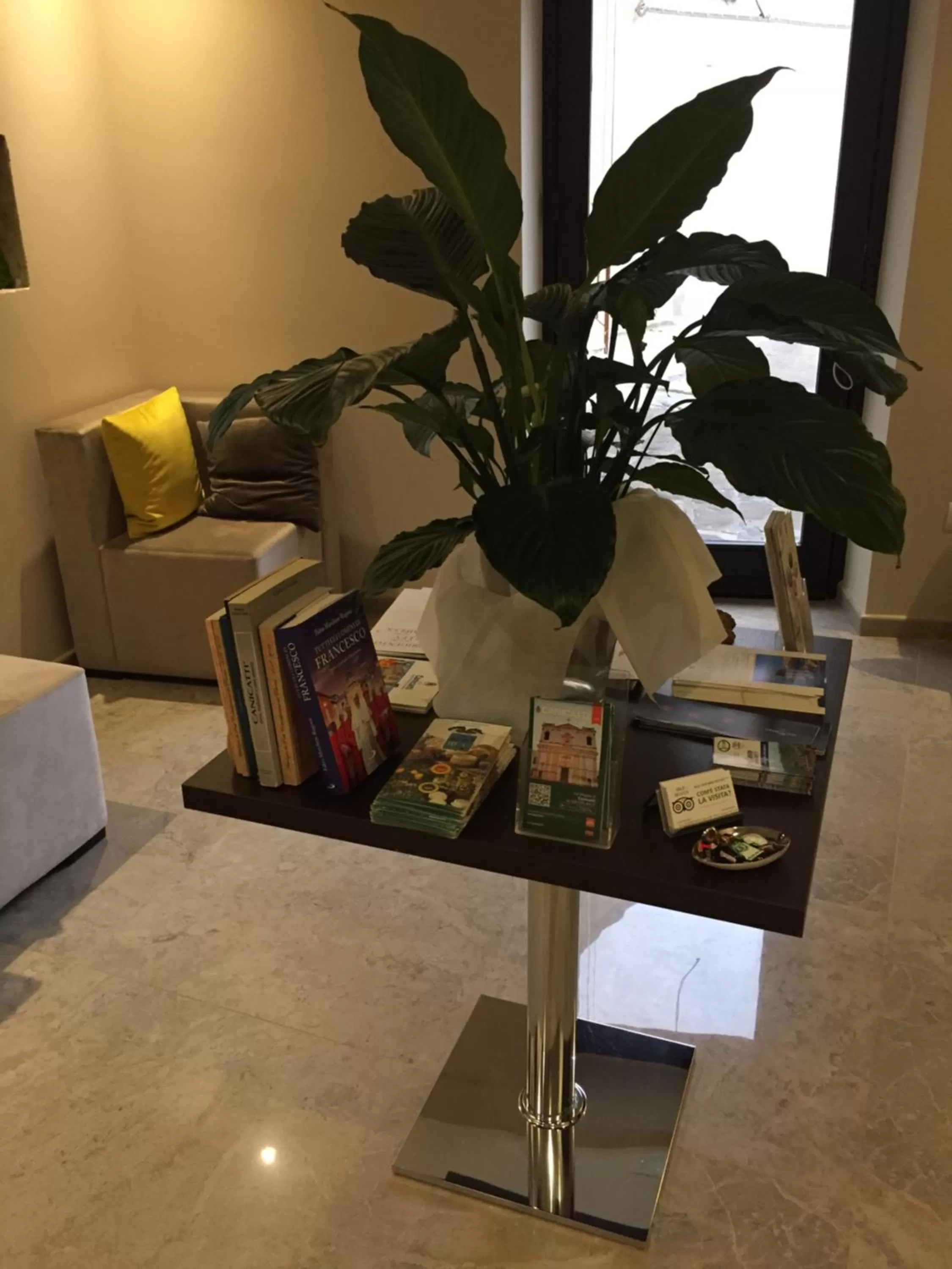 Lobby or reception in Beatus Suites And Rooms B&B