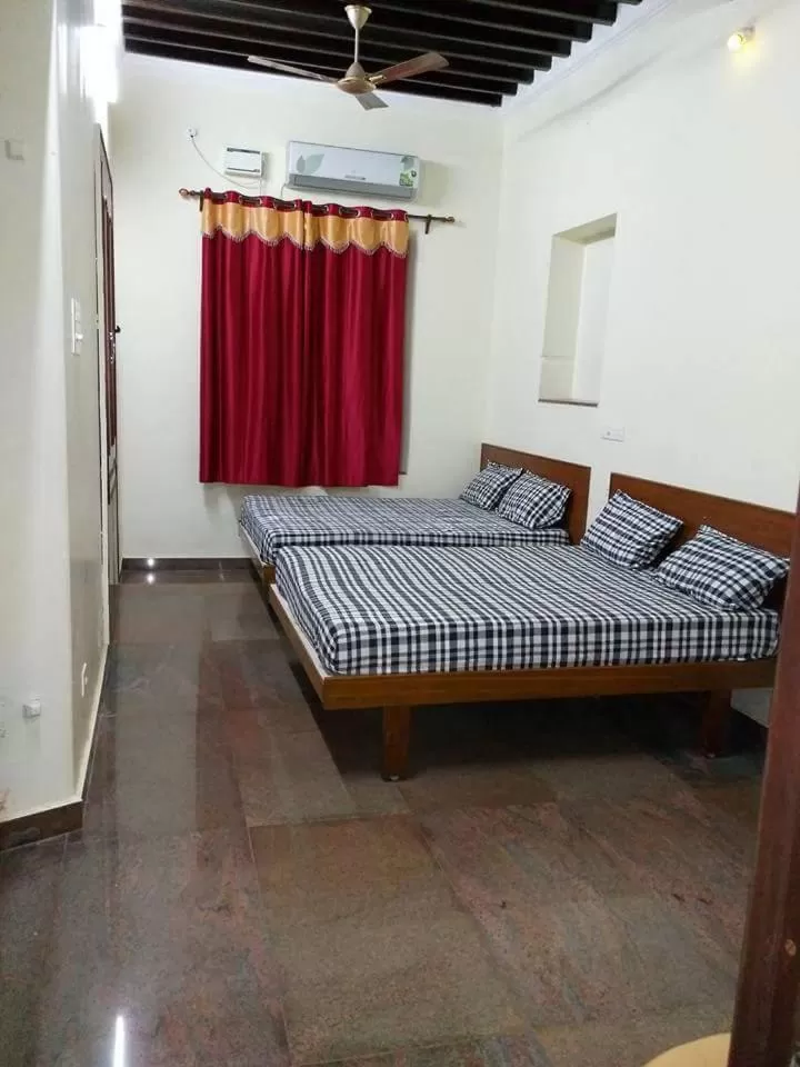 Bedroom, Bed in Pattiah Naidu Palace