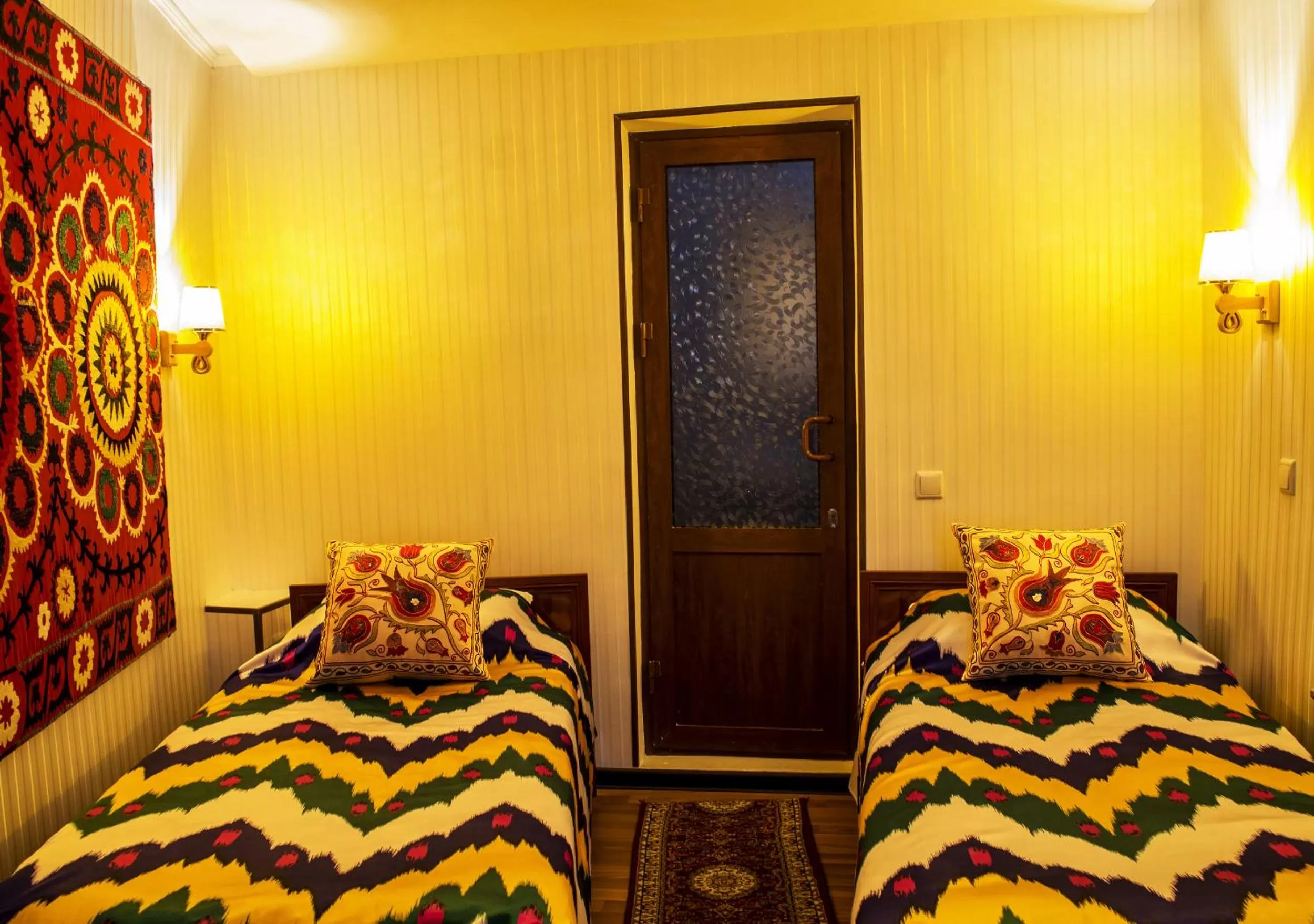 Photo of the whole room, Bed in Jahongir Guest House