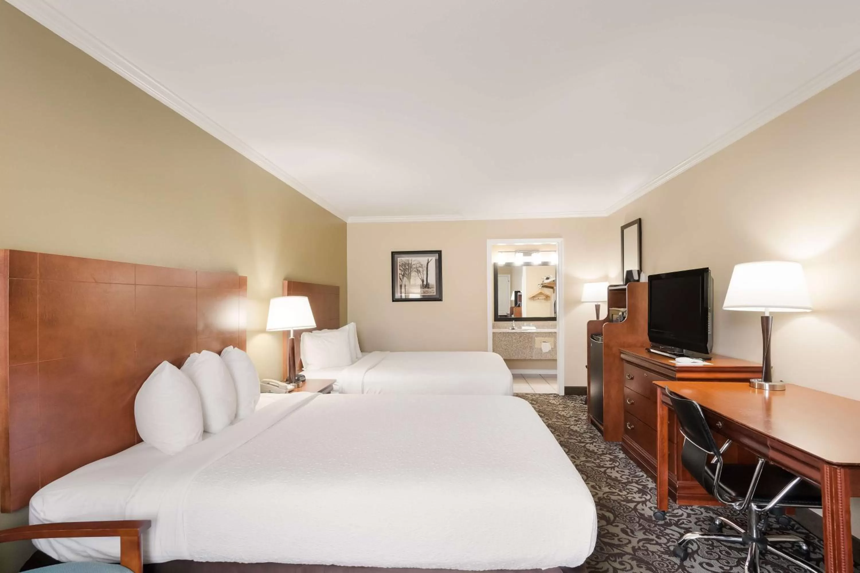 Bedroom, Bed in Best Western Conway