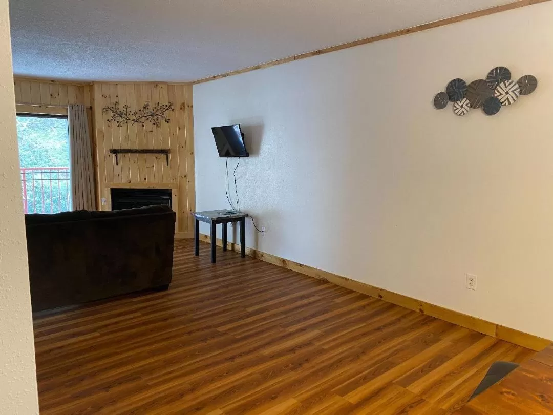 Zoders Inn and Suites