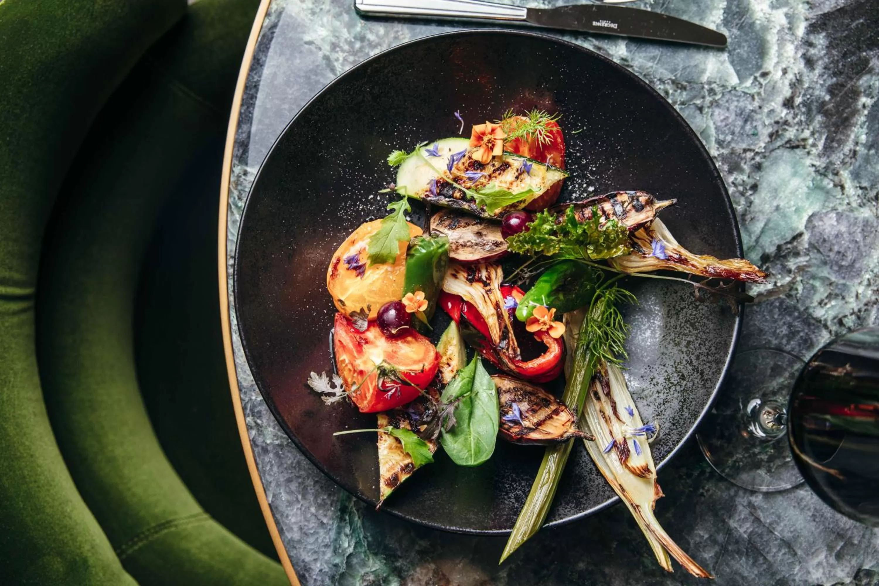 Restaurant/places to eat in Kimpton - St Honoré Paris by IHG