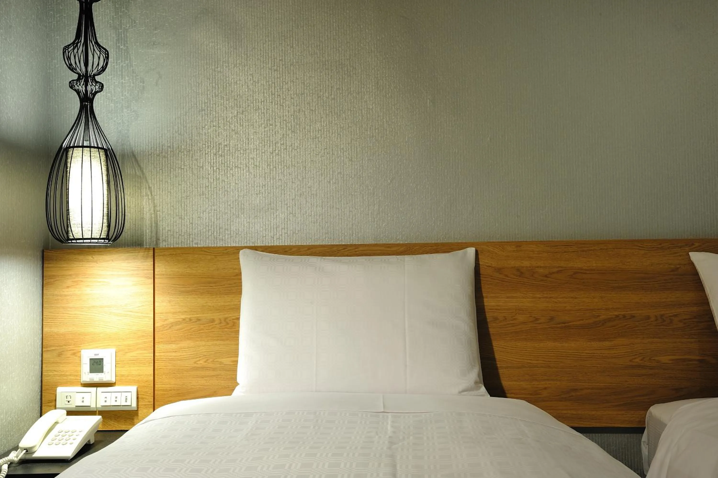 Bed in Forward Suites II