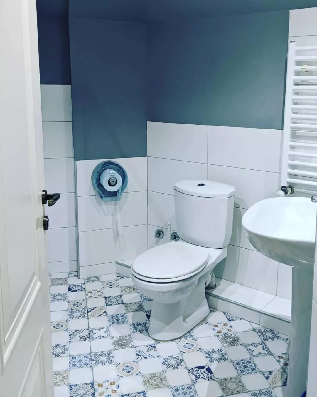 Bathroom in Hotel Kalanga