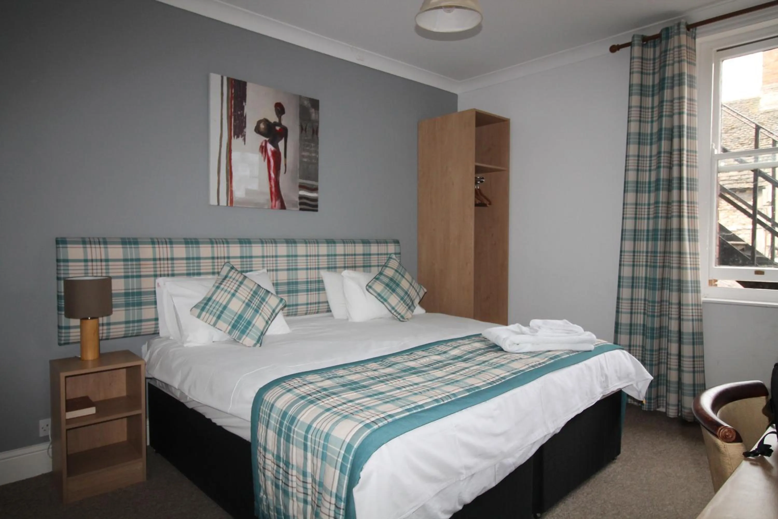 Bed in White Hart Hotel