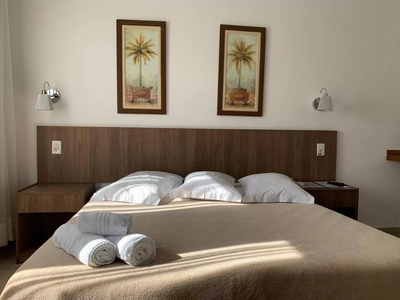 Photo of the whole room, Bed in Hotel La Ponsa Itatiaia