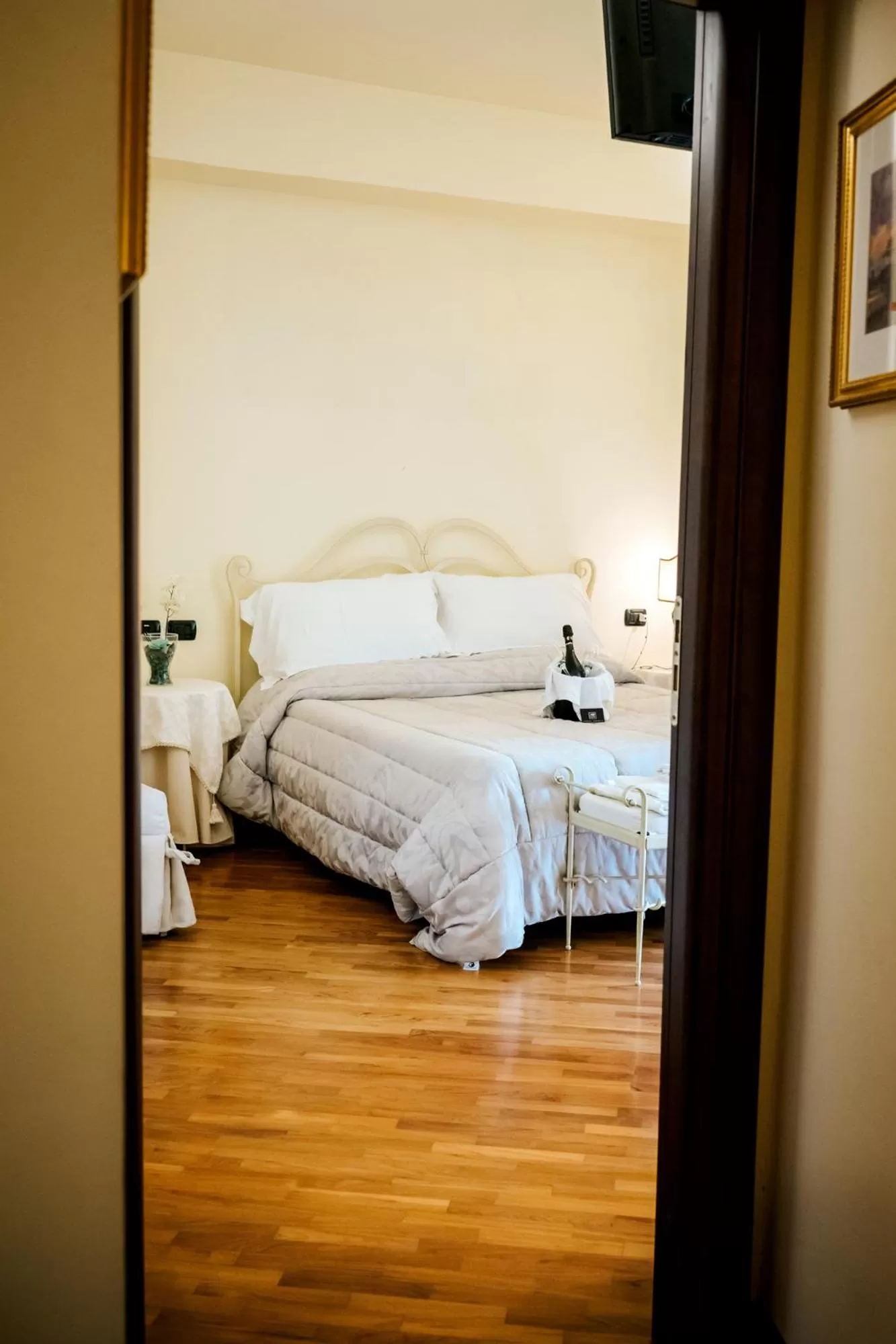 Photo of the whole room, Bed in b&b Antiche Dimore Taurasi