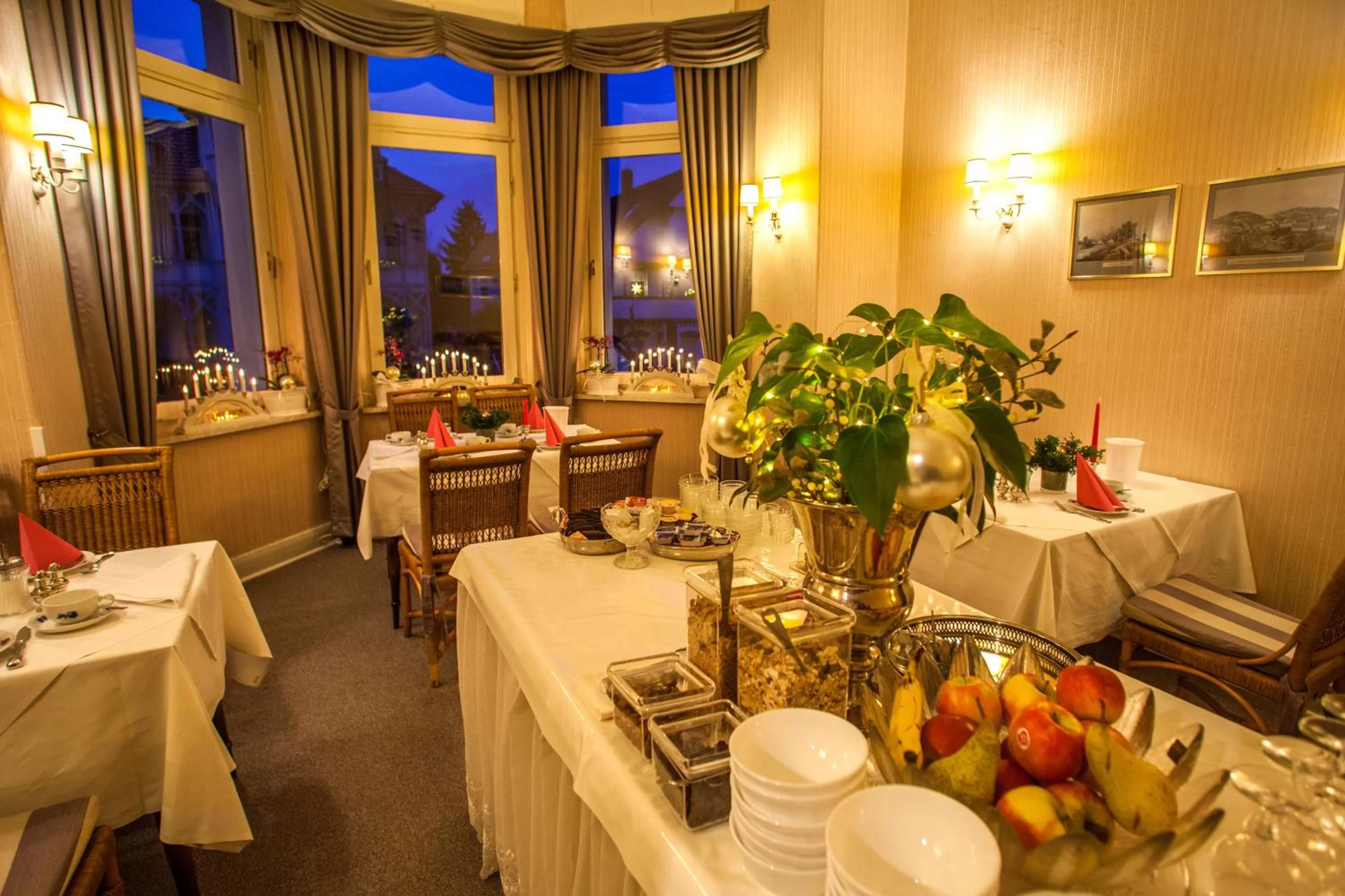 Restaurant/places to eat in Hotel Rosenau