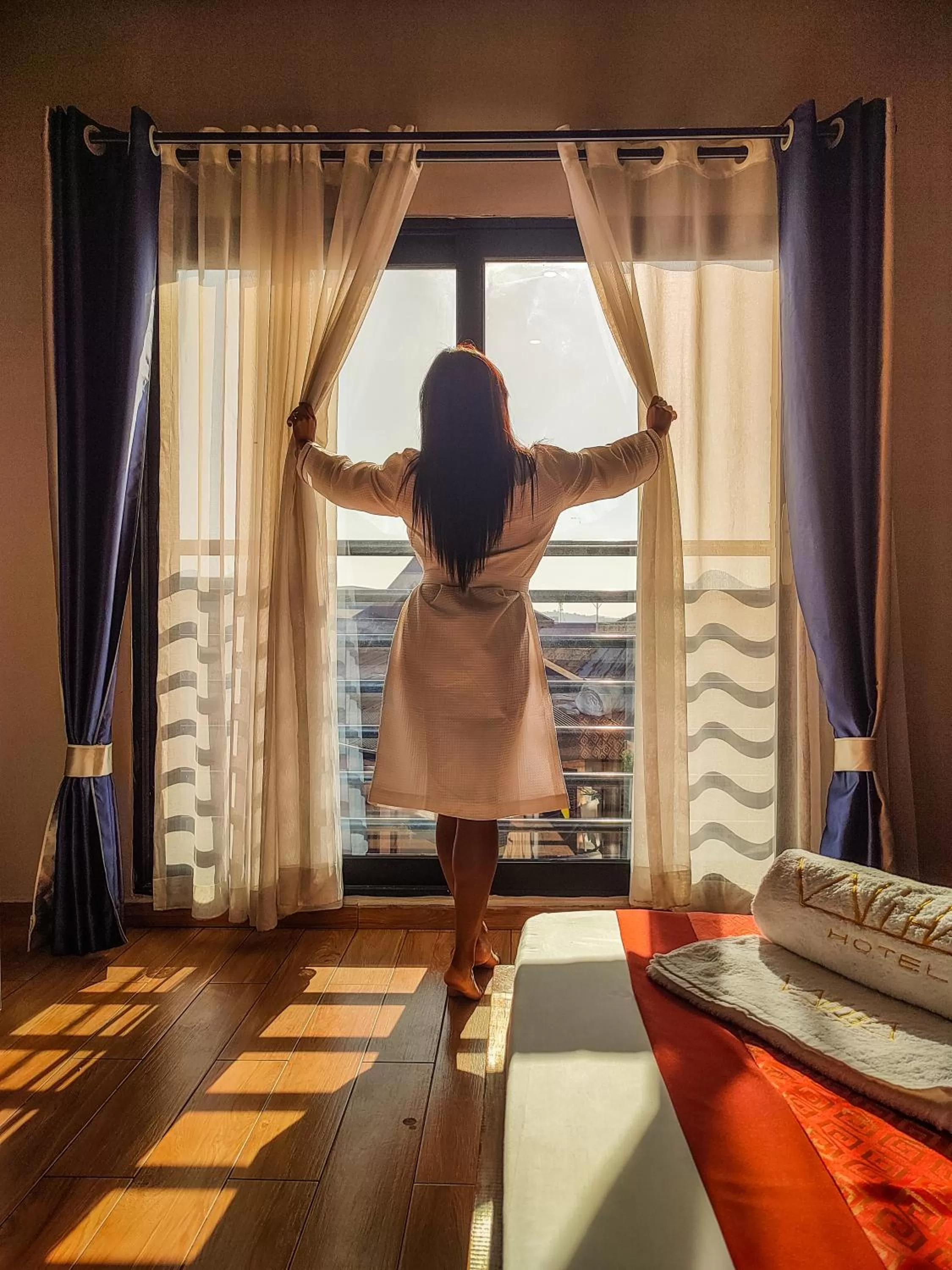 People in Valiha Hotel Antananarivo