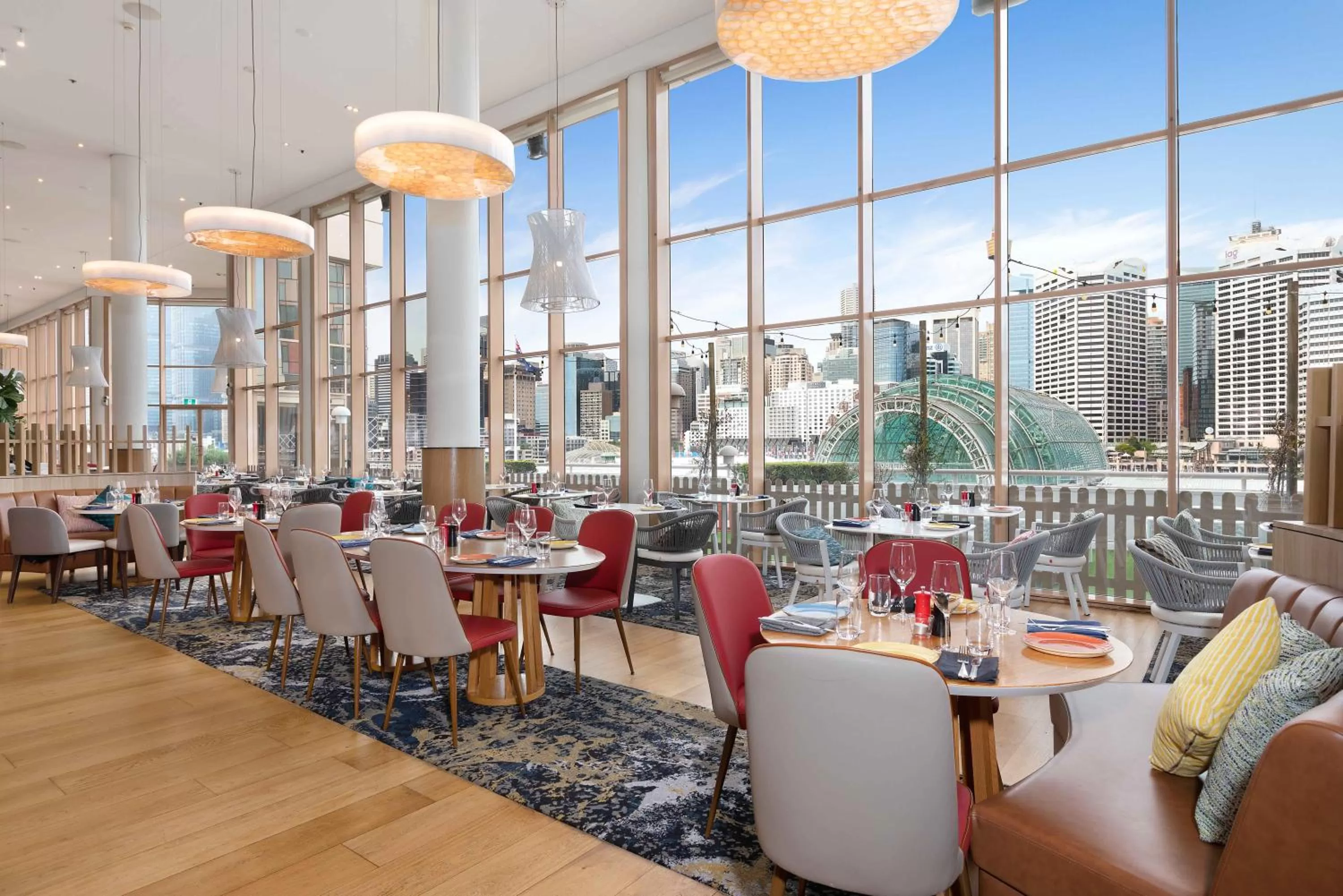 Restaurant/places to eat in Novotel Sydney Darling Harbour