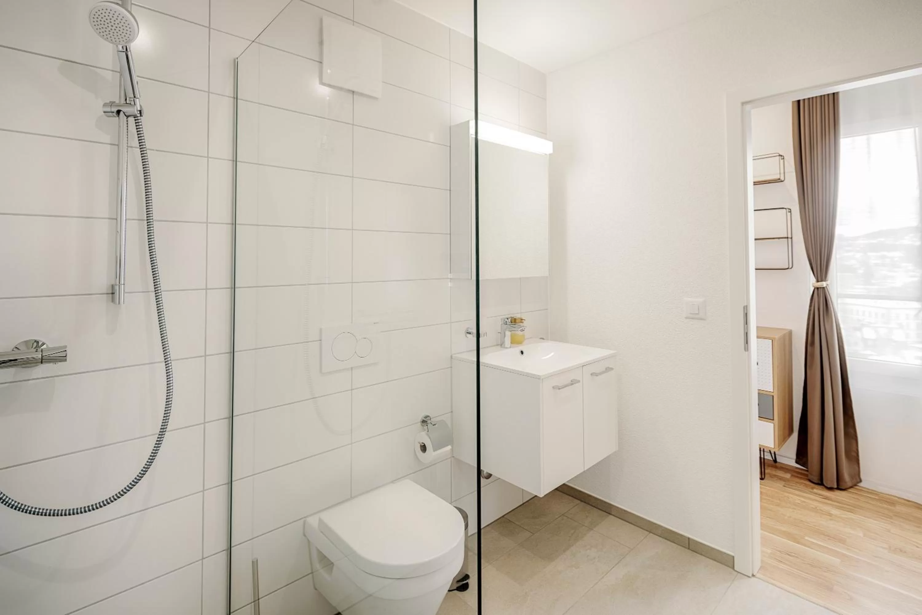 Shower in VISIMO Apartments St Georgen-Strasse St Gallen - Design City Nature