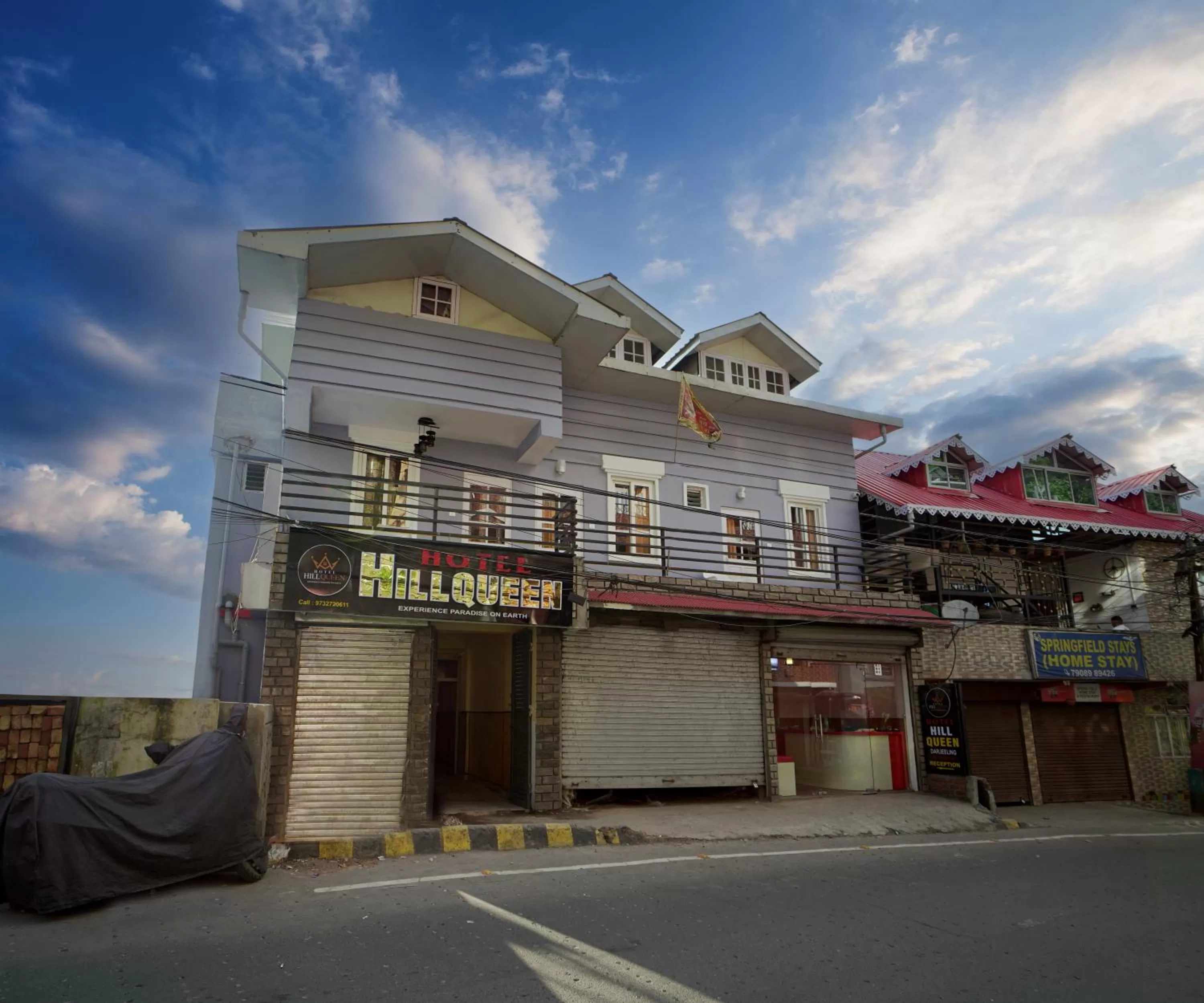 Property building in Hotel Hill Queen near Sherpa Gumba Darjeeling Mall 5 Min Couple Friendly