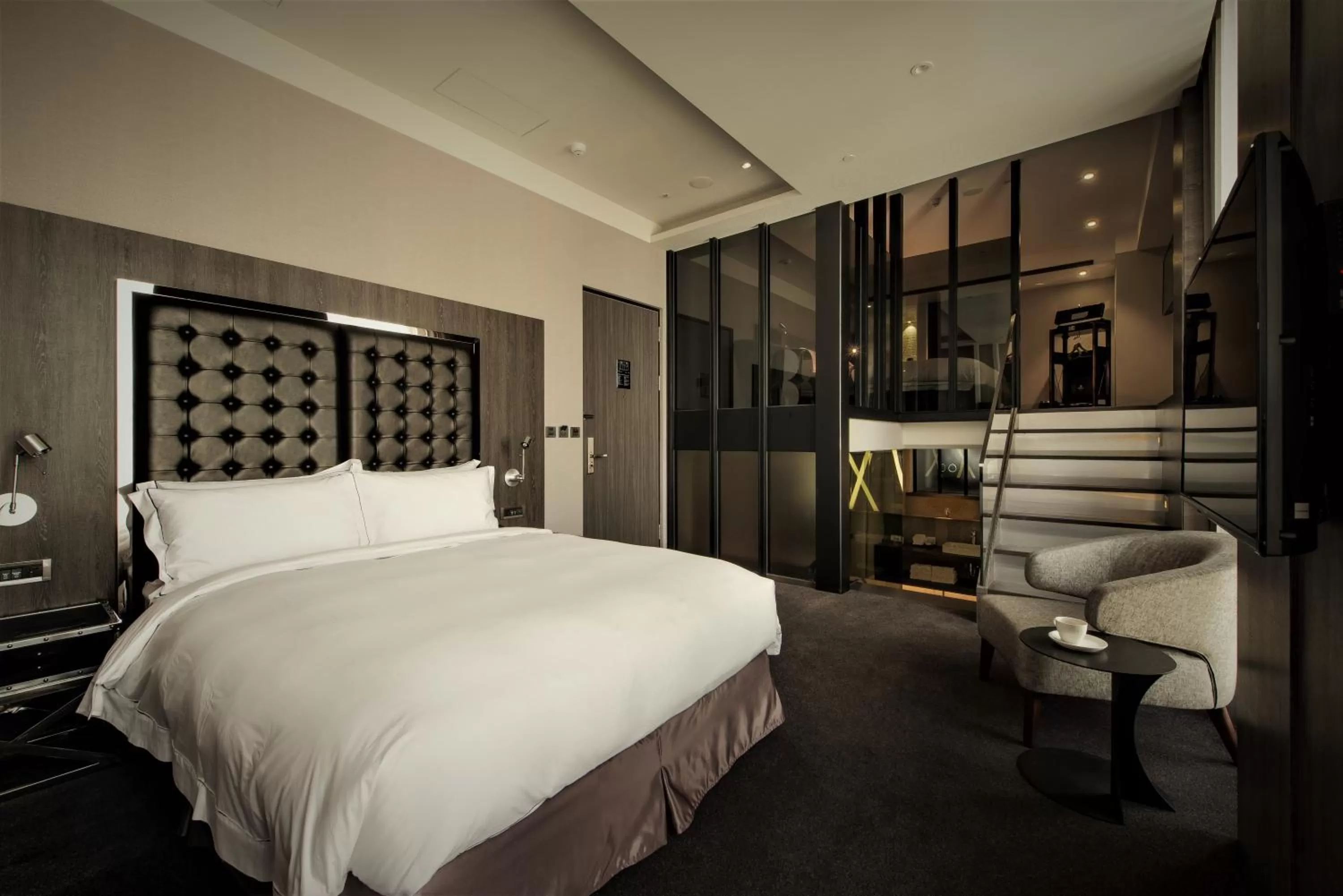 Photo of the whole room, Bed in Starhaus Hotel