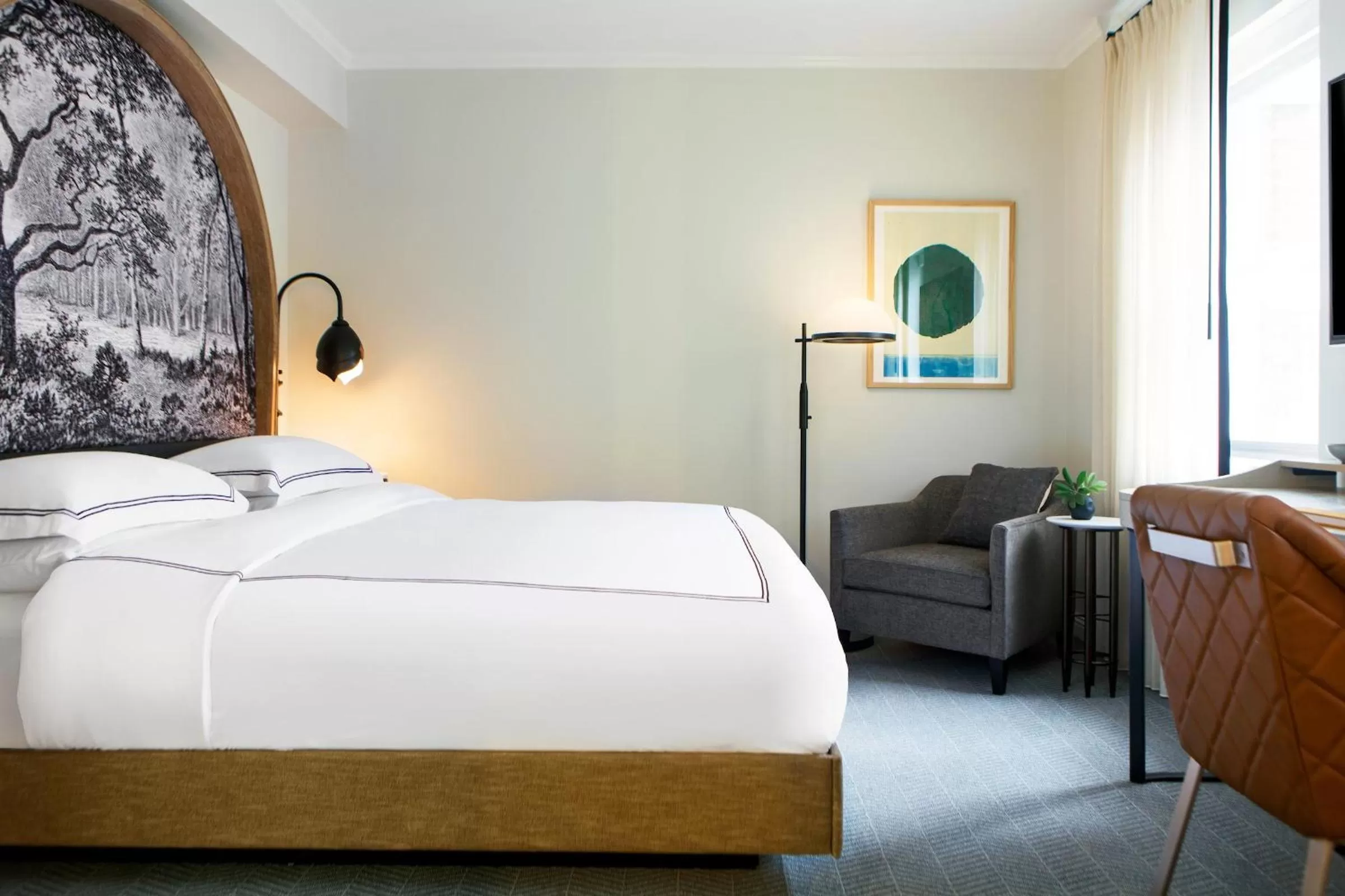 Photo of the whole room, Bed in Kimpton Cottonwood Hotel by IHG