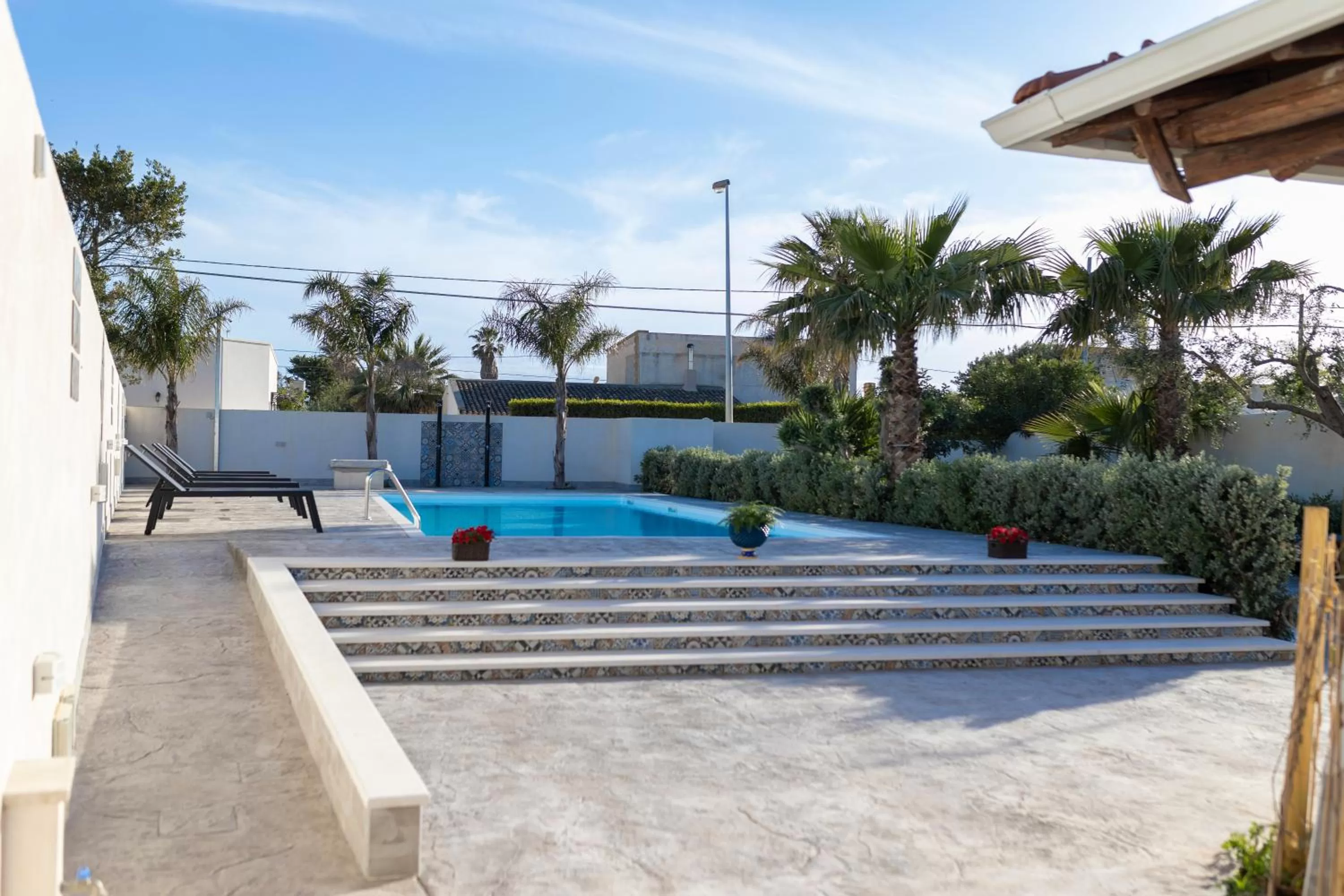 Swimming Pool in MrBrown - Cinzia Resort Beach