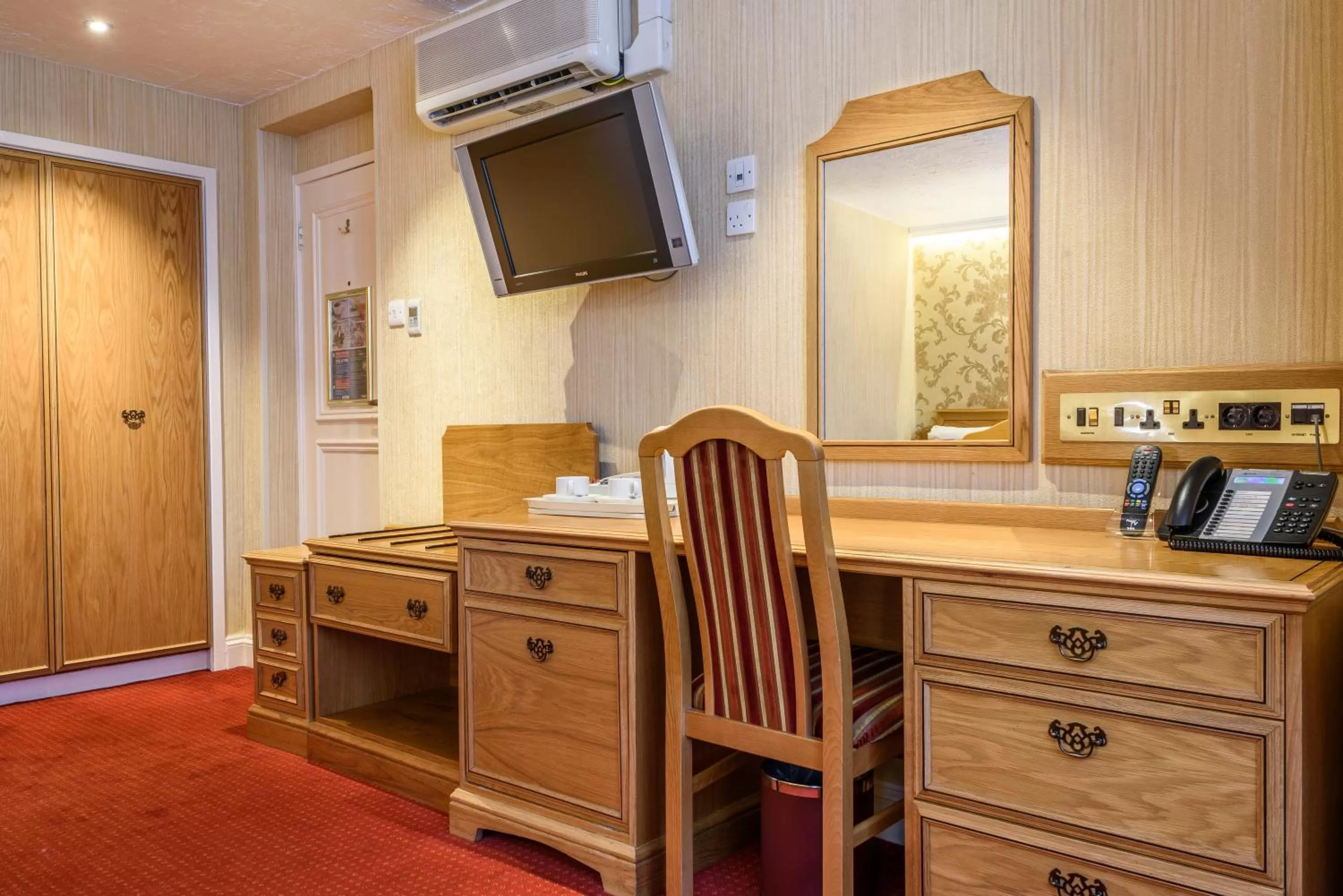 Bed in The Montana Hotel