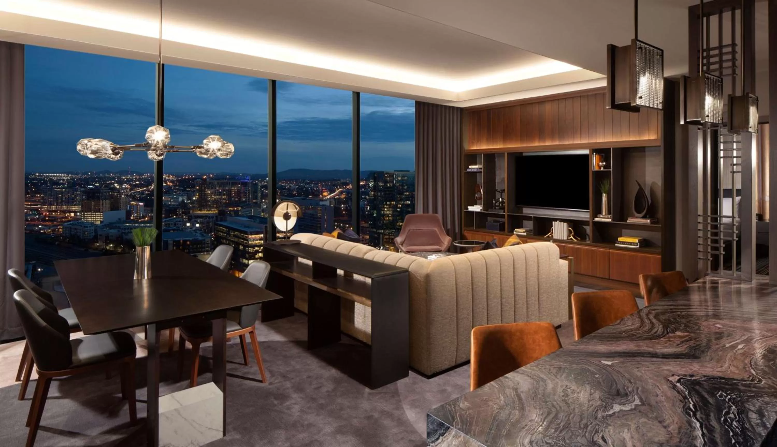 Photo of the whole room in Grand Hyatt Nashville