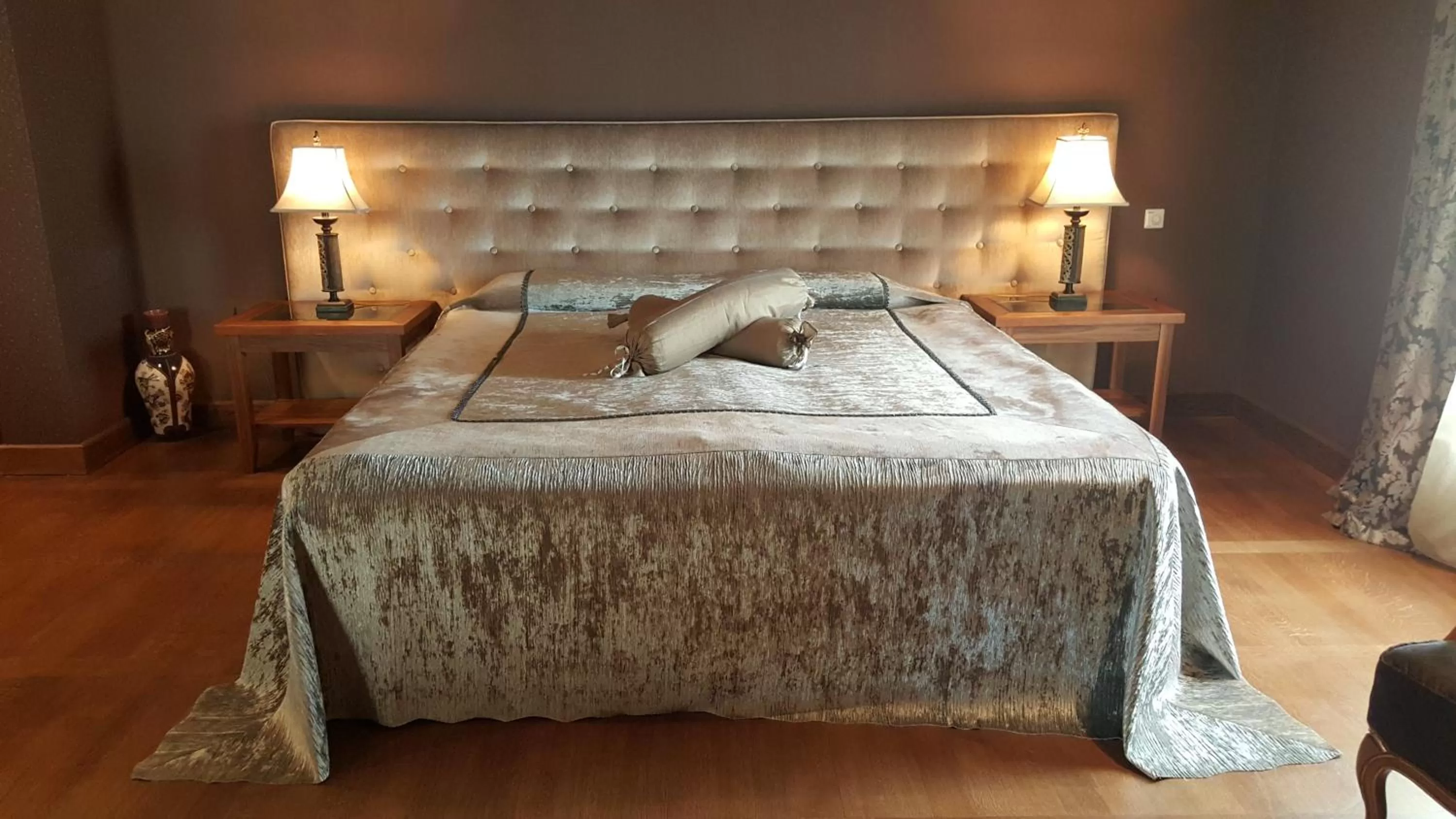 Bed in Ventura Boutique Hotel