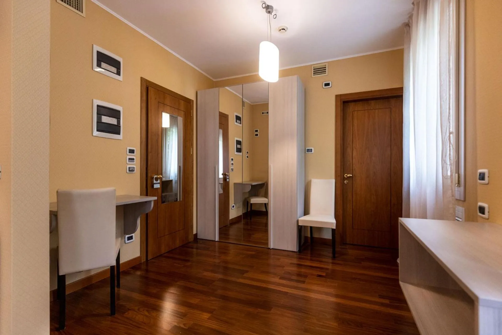 Photo of the whole room in Mefuta Hotel