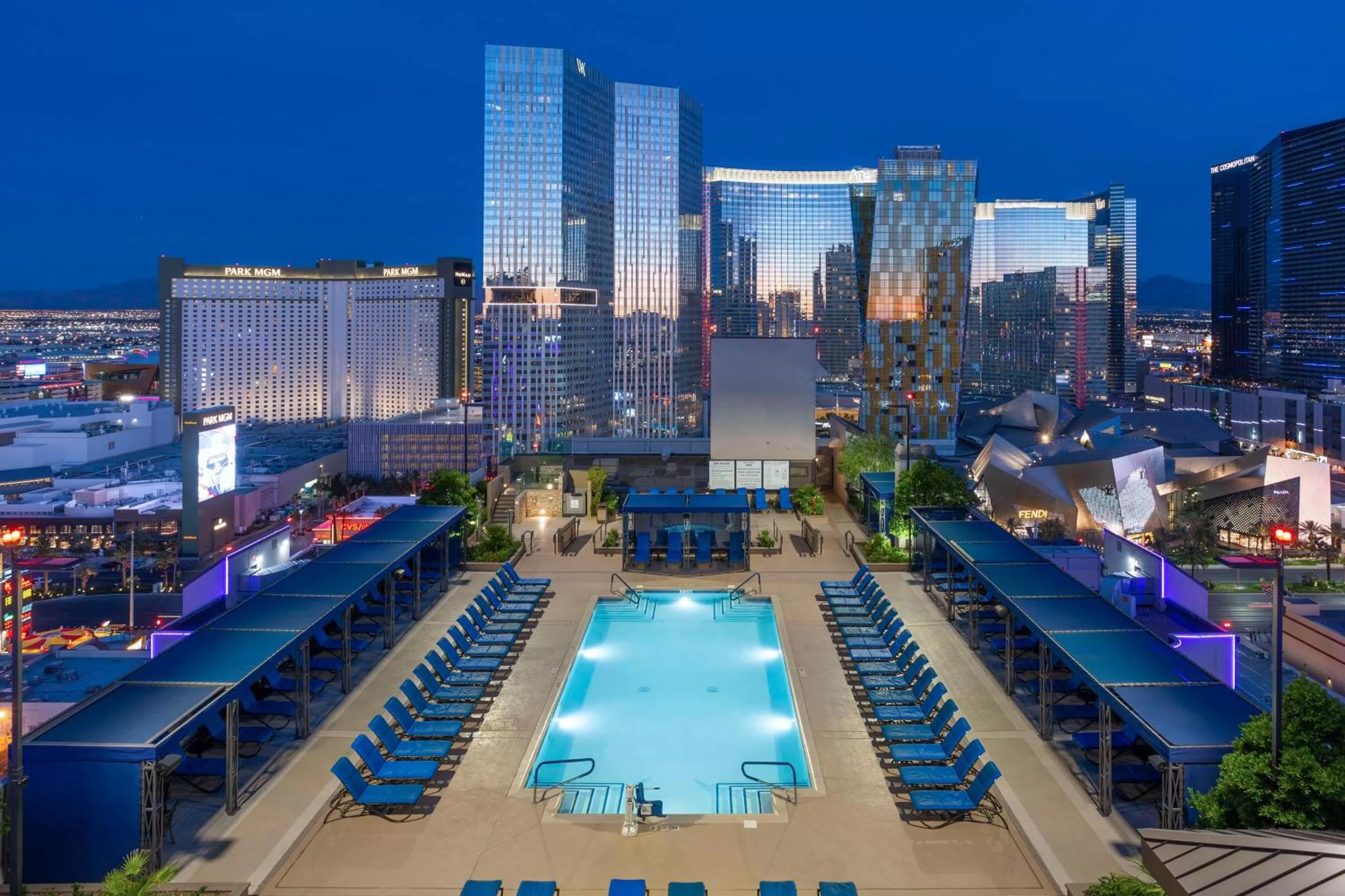 Swimming pool in Hilton Vacation Club Polo Towers Las Vegas