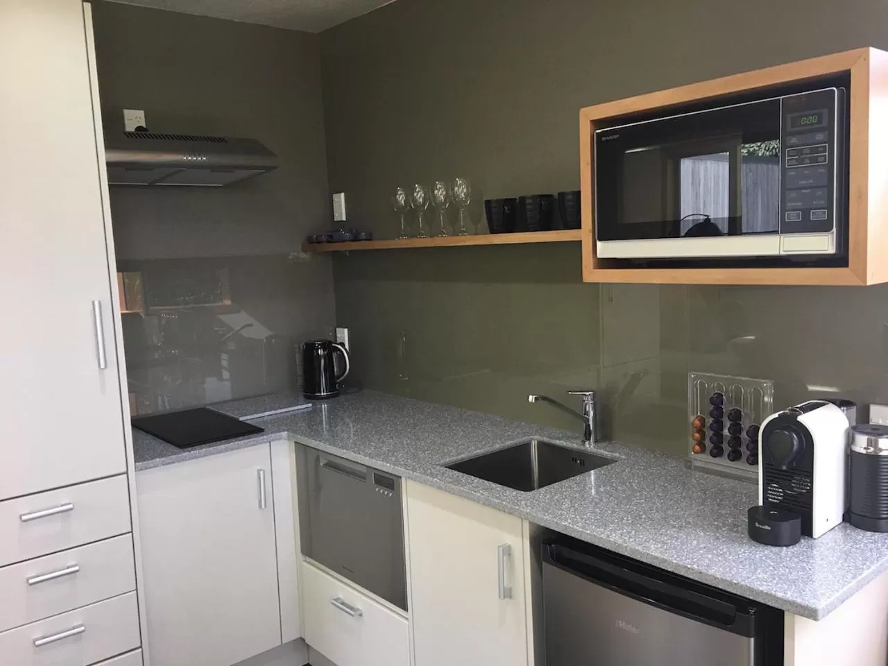 Kitchen or kitchenette, Kitchen/Kitchenette in On The River