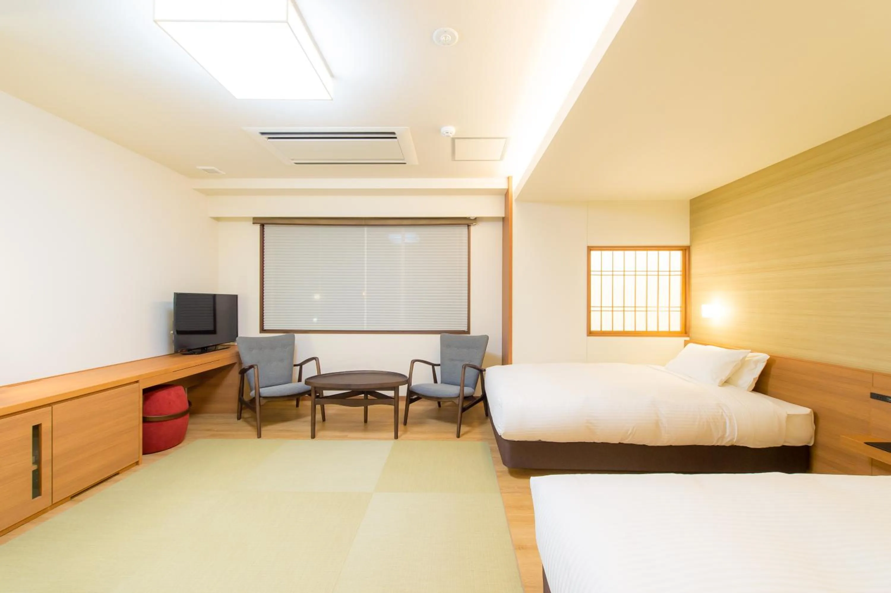 Photo of the whole room, Bed in Hotel Munin Furano