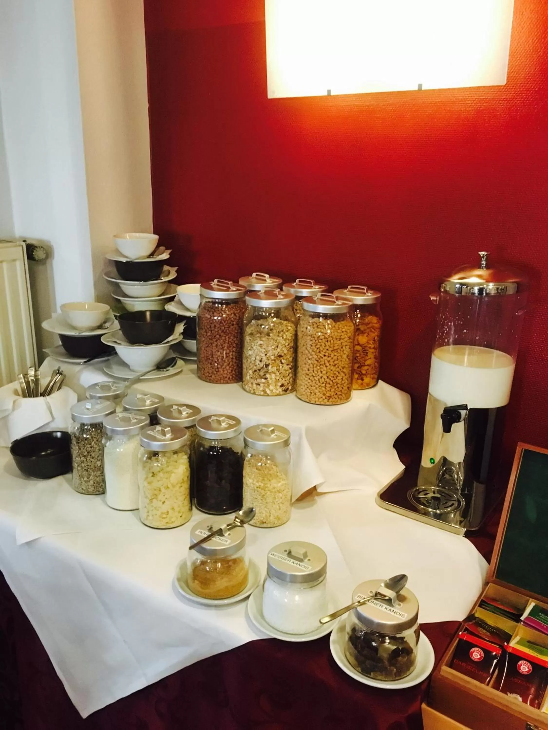 Buffet breakfast in Hotel Corsten