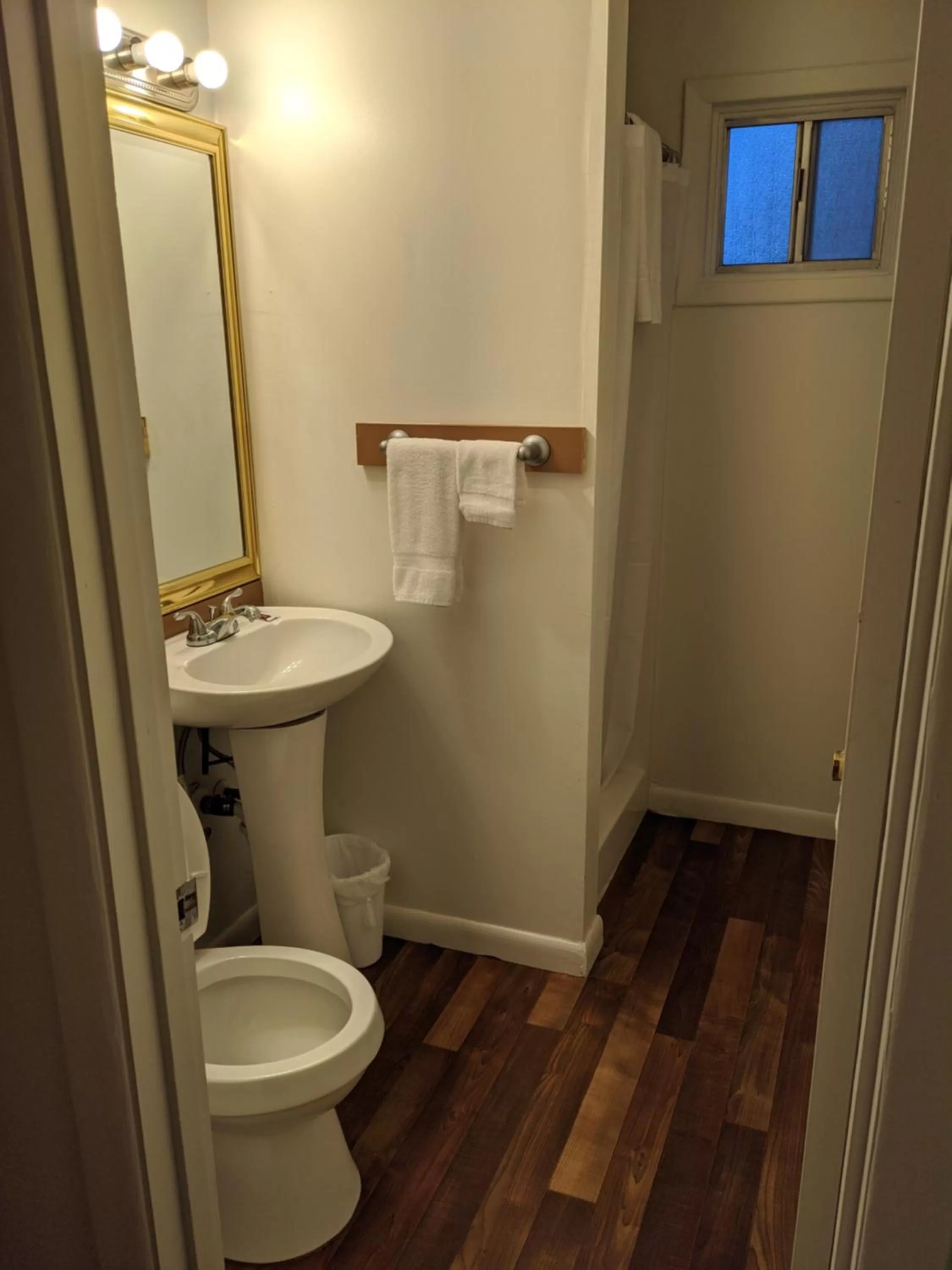 Seadrift Motel & RV Park