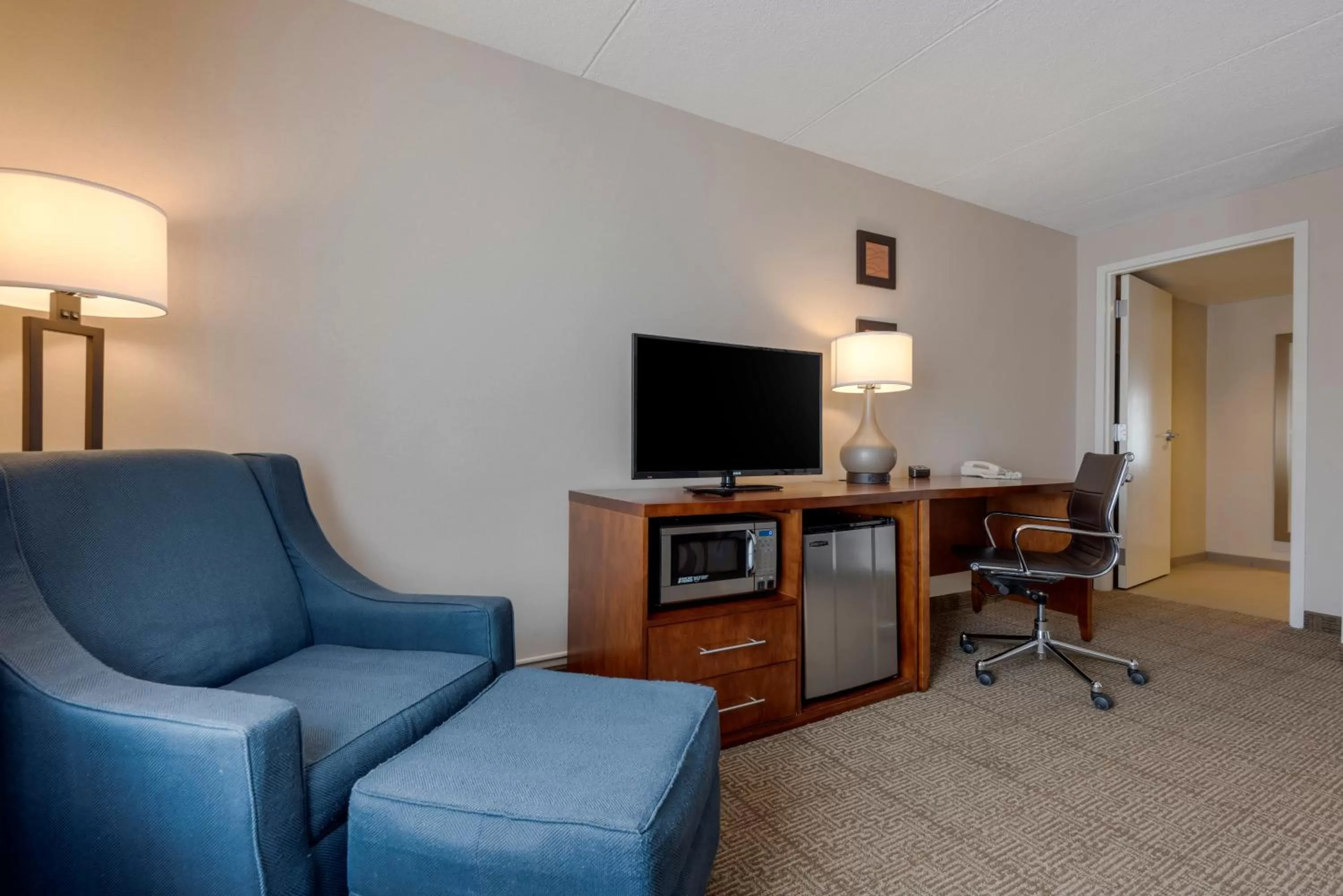 VIP in Comfort Inn The Pointe