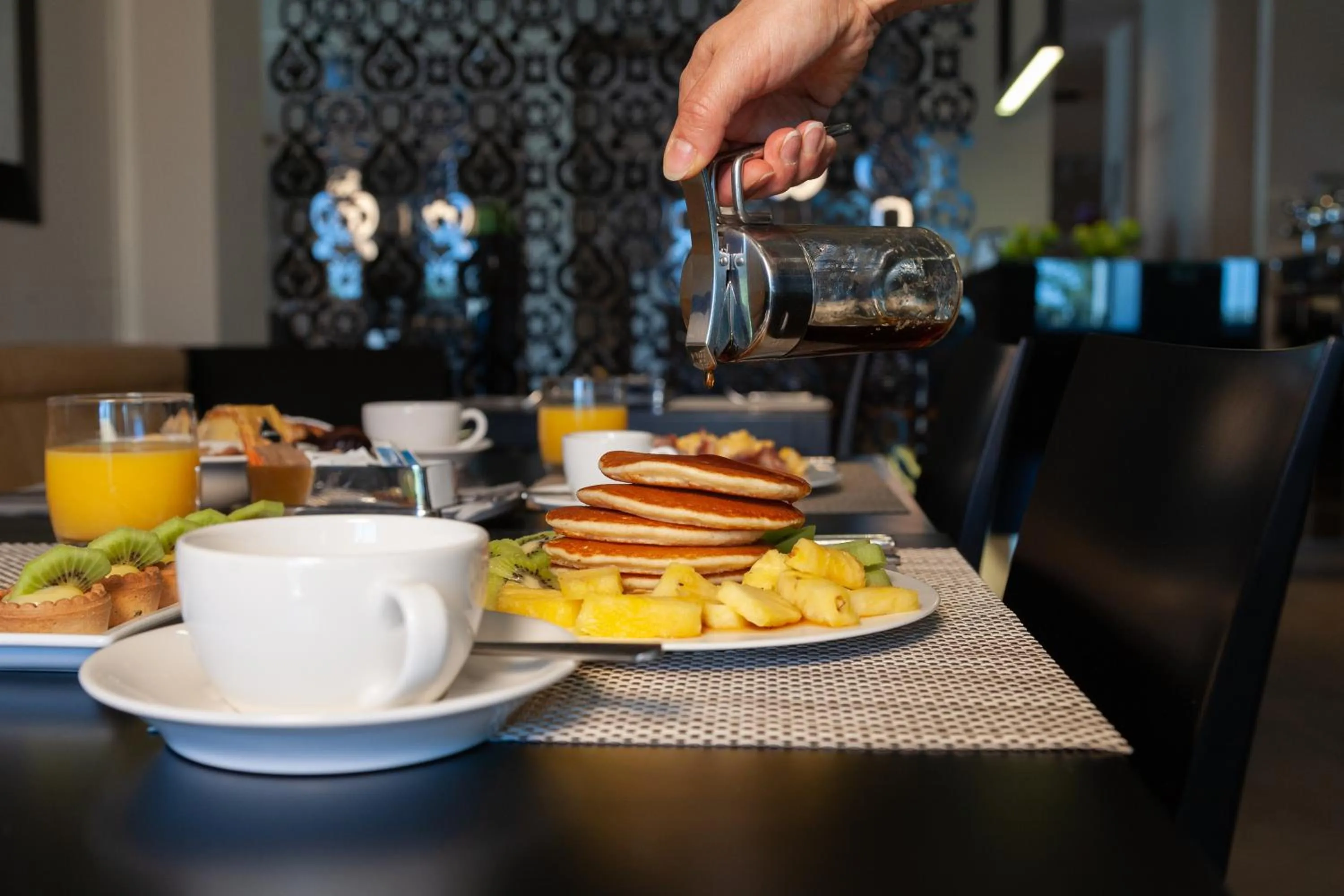 Food and drinks in G Hotel Ancona