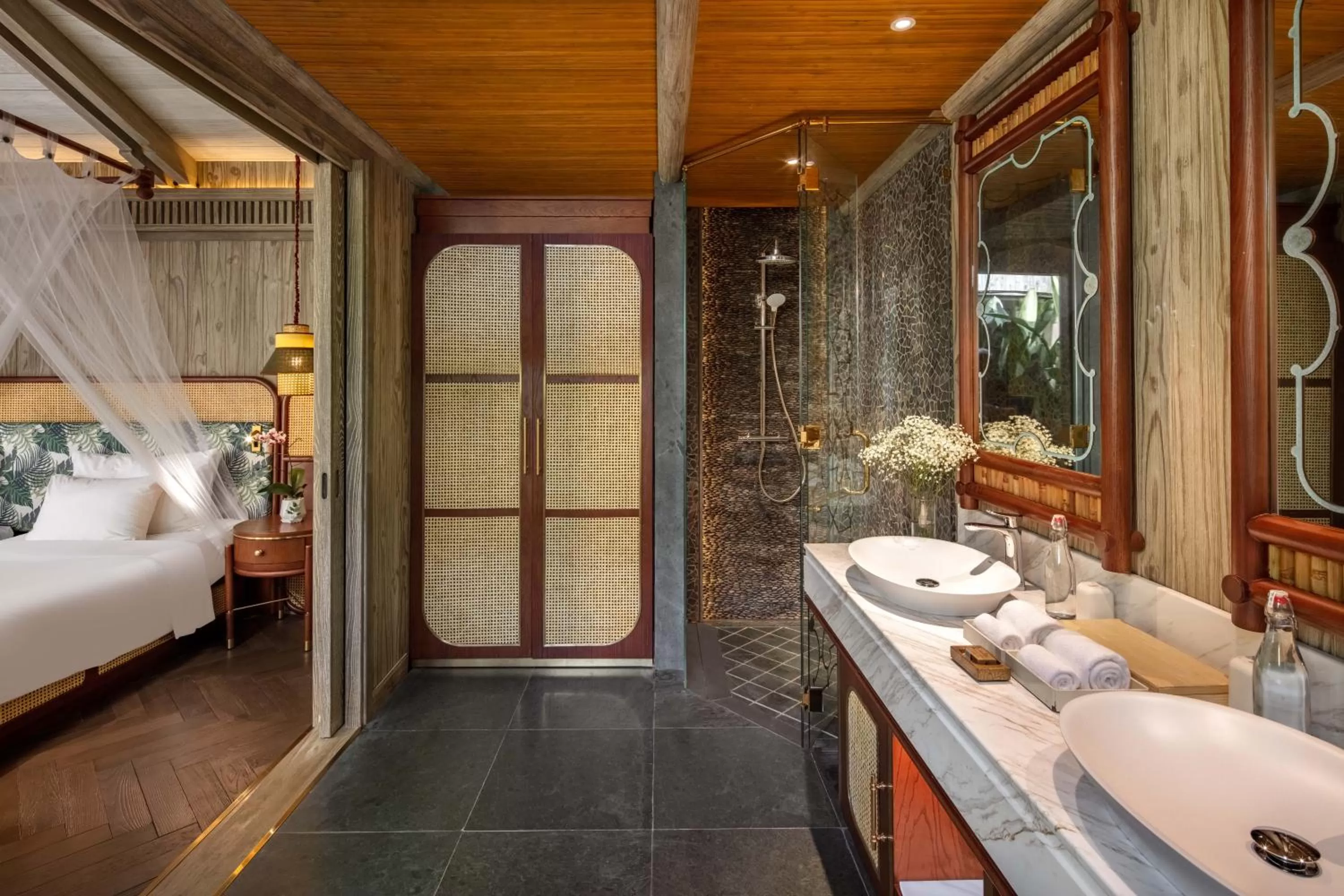 Bathroom, Bed in An Lam Retreats Saigon River