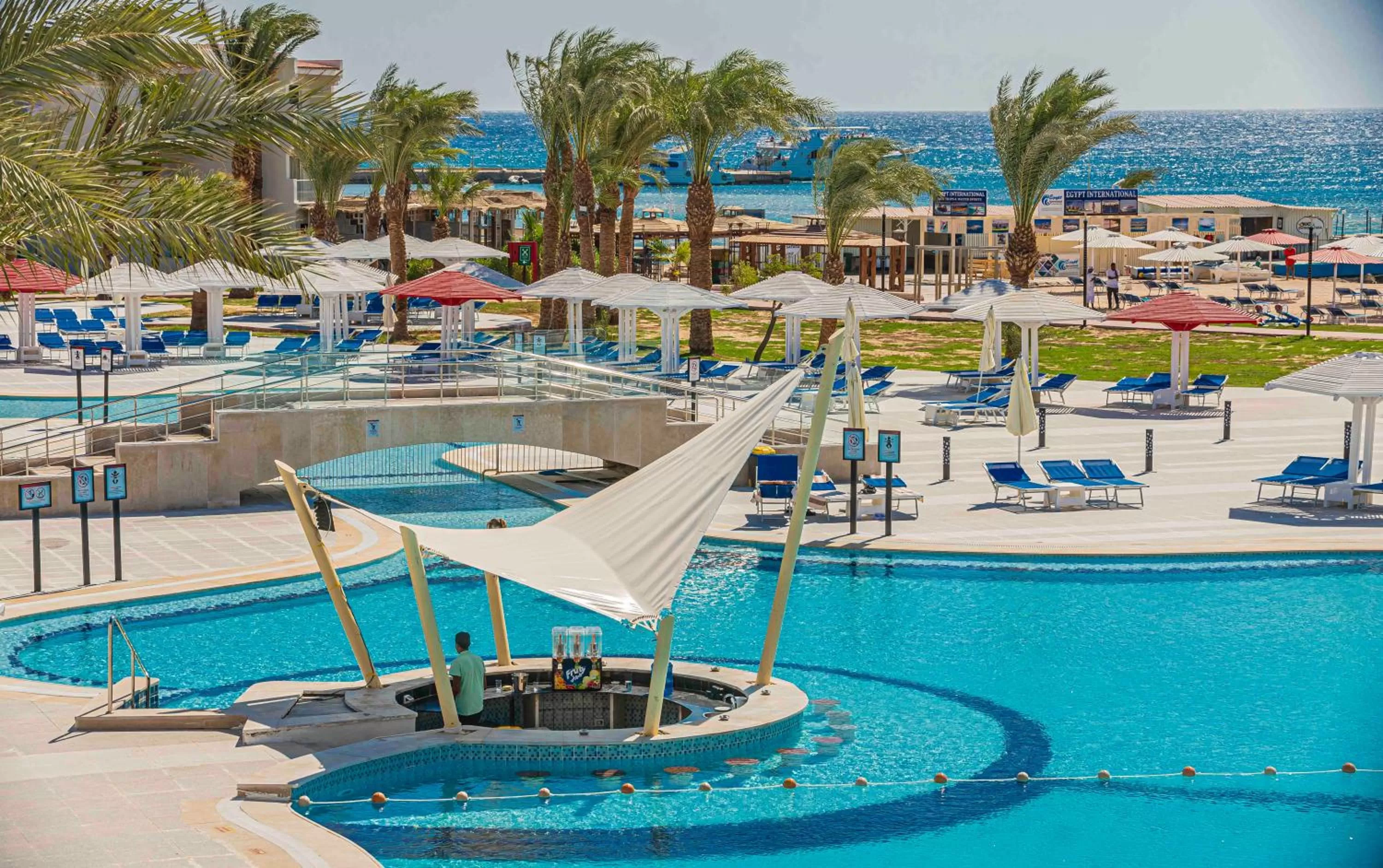Beach in Amarina Abu Soma Resort & Aquapark