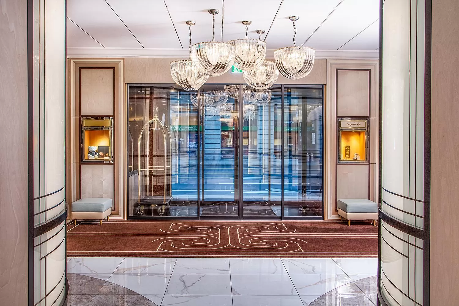 Lobby or reception in Hotel Bristol