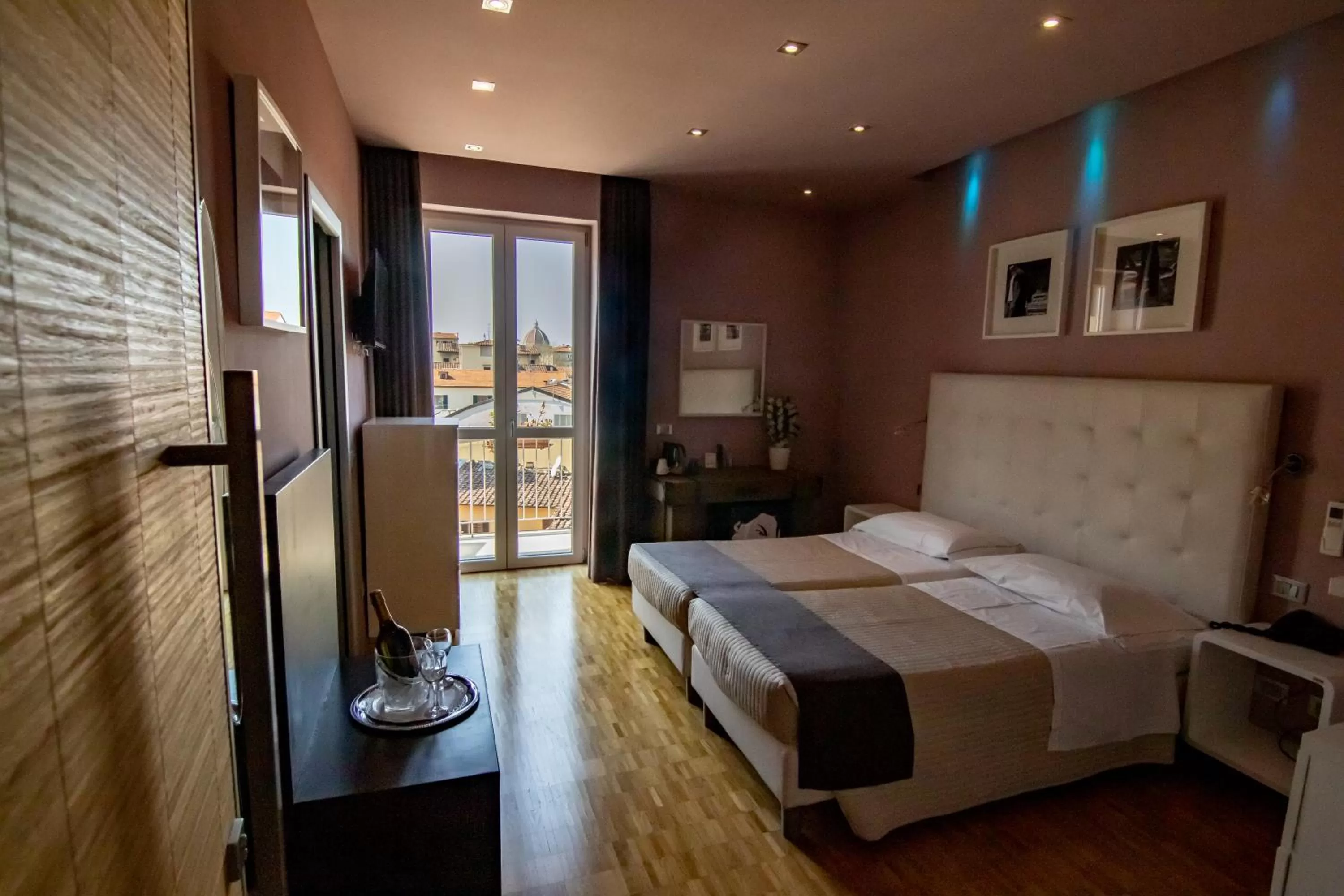 Bed in Hotel Orcagna