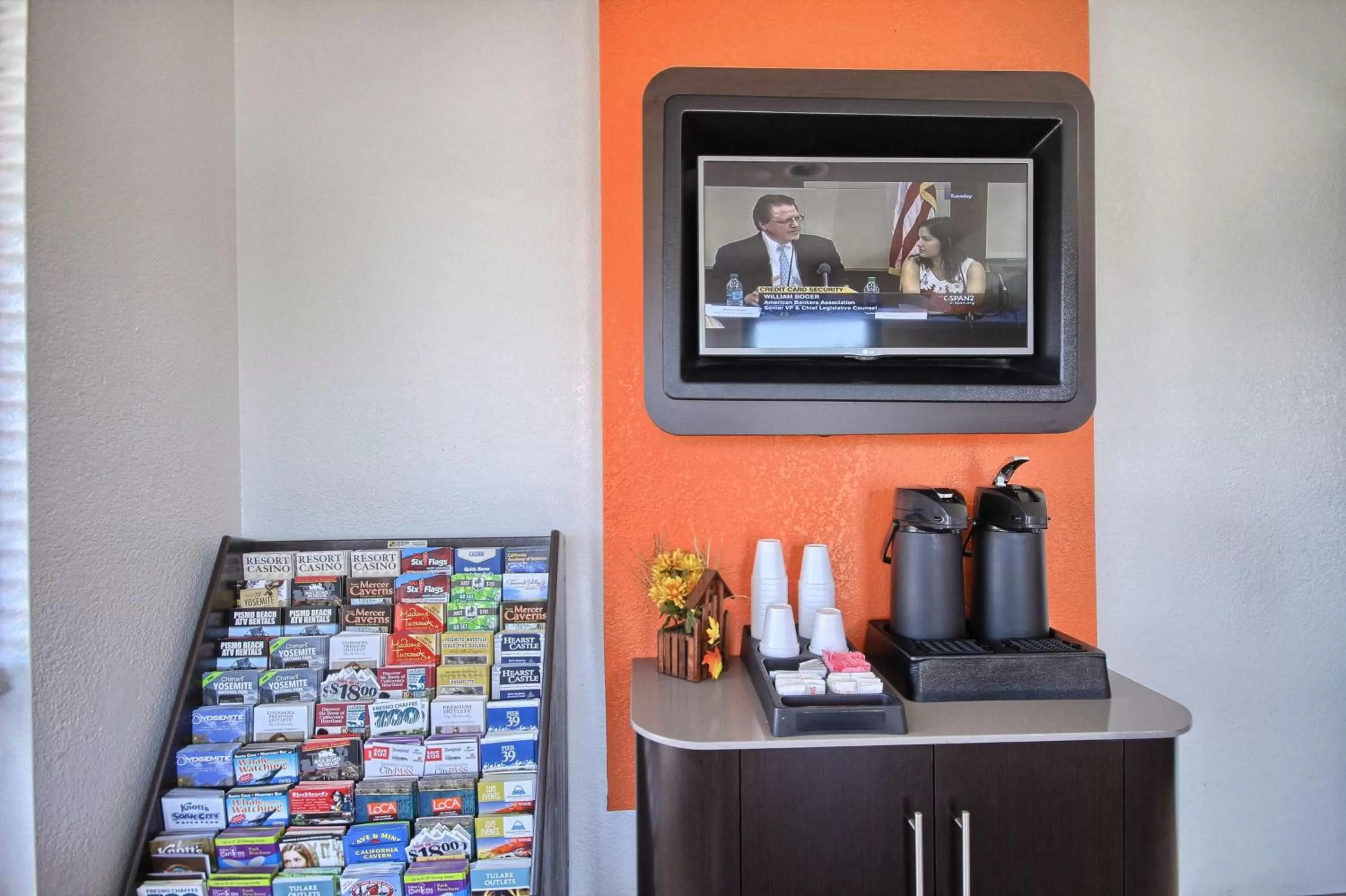 Communal lounge/ TV room in Motel 6-Fresno, CA - Blackstone South