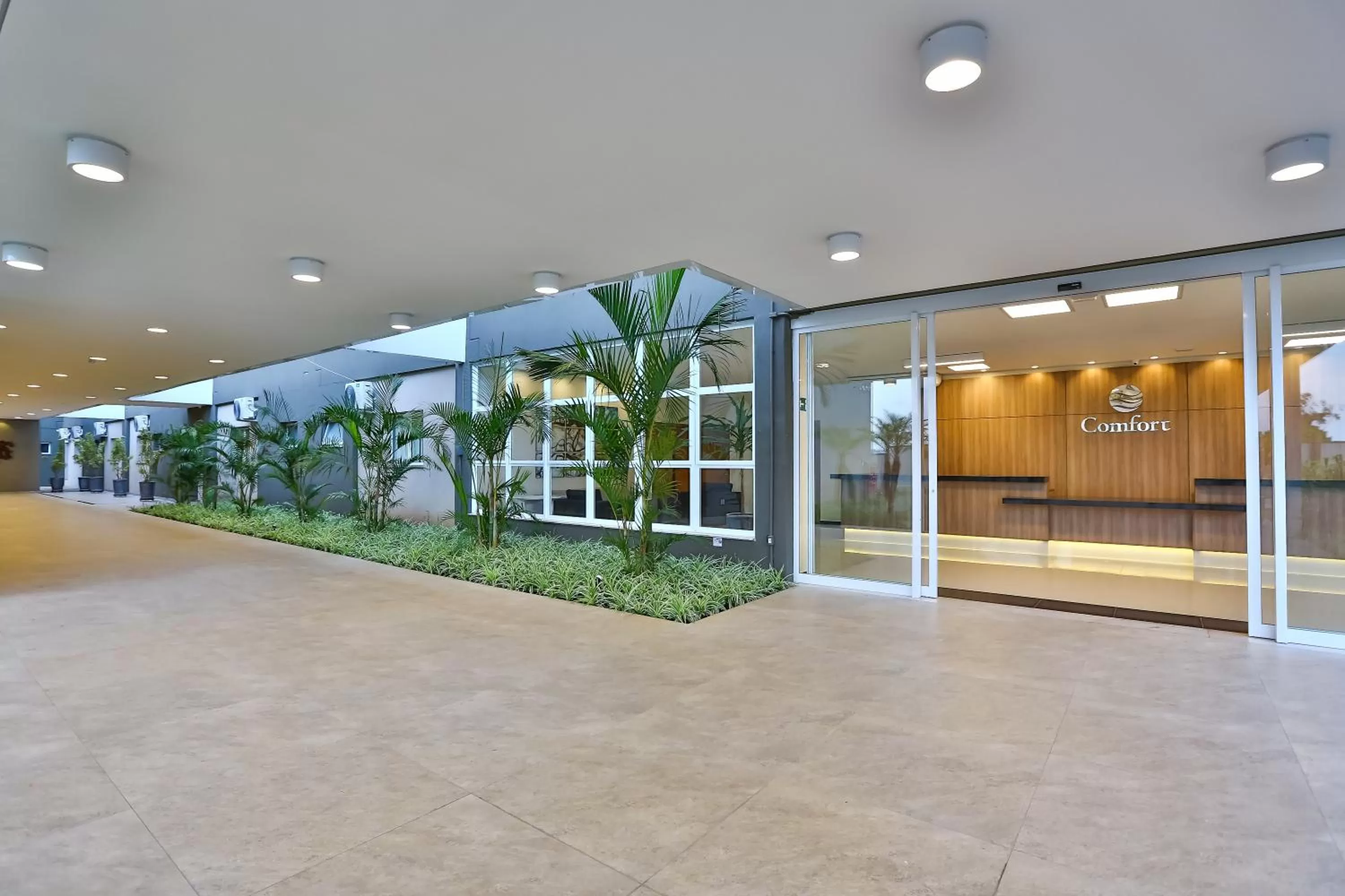 Lobby or reception in Comfort Mogi Guaçu