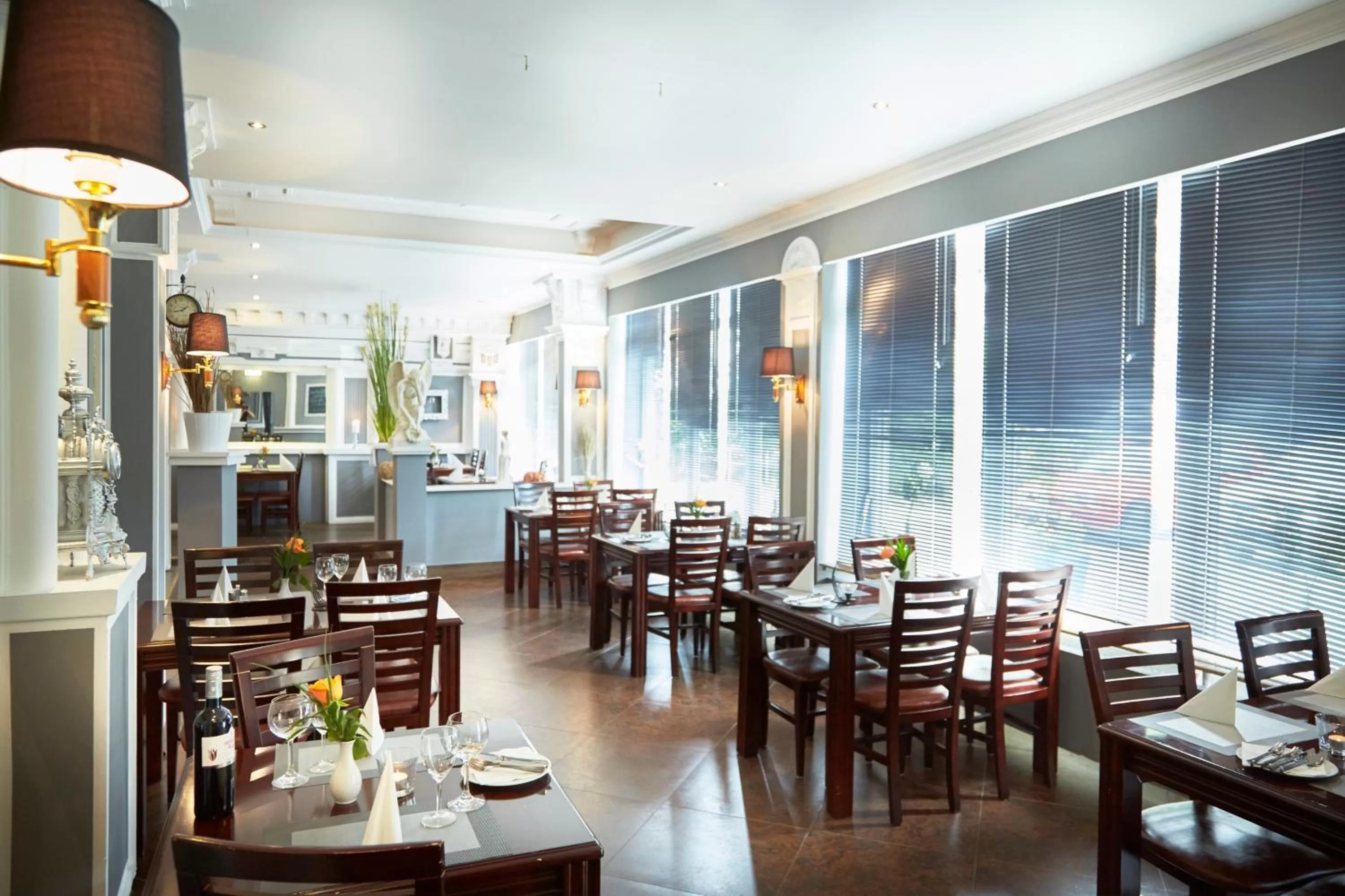 Restaurant/places to eat in Hotel Plöner See by Tulip Inn