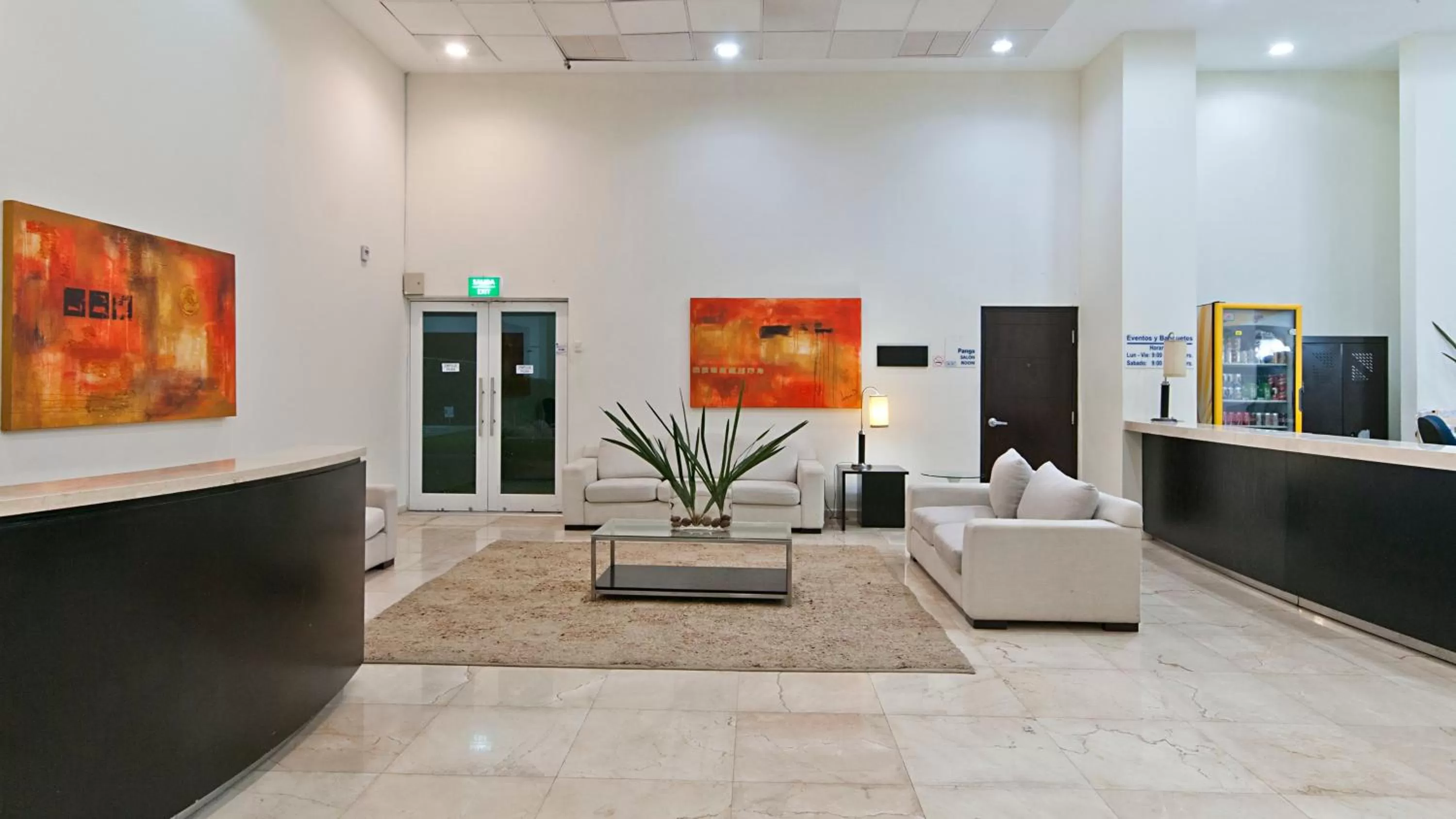 Restaurant/places to eat in Holiday Inn Express Ciudad Del Carmen by IHG