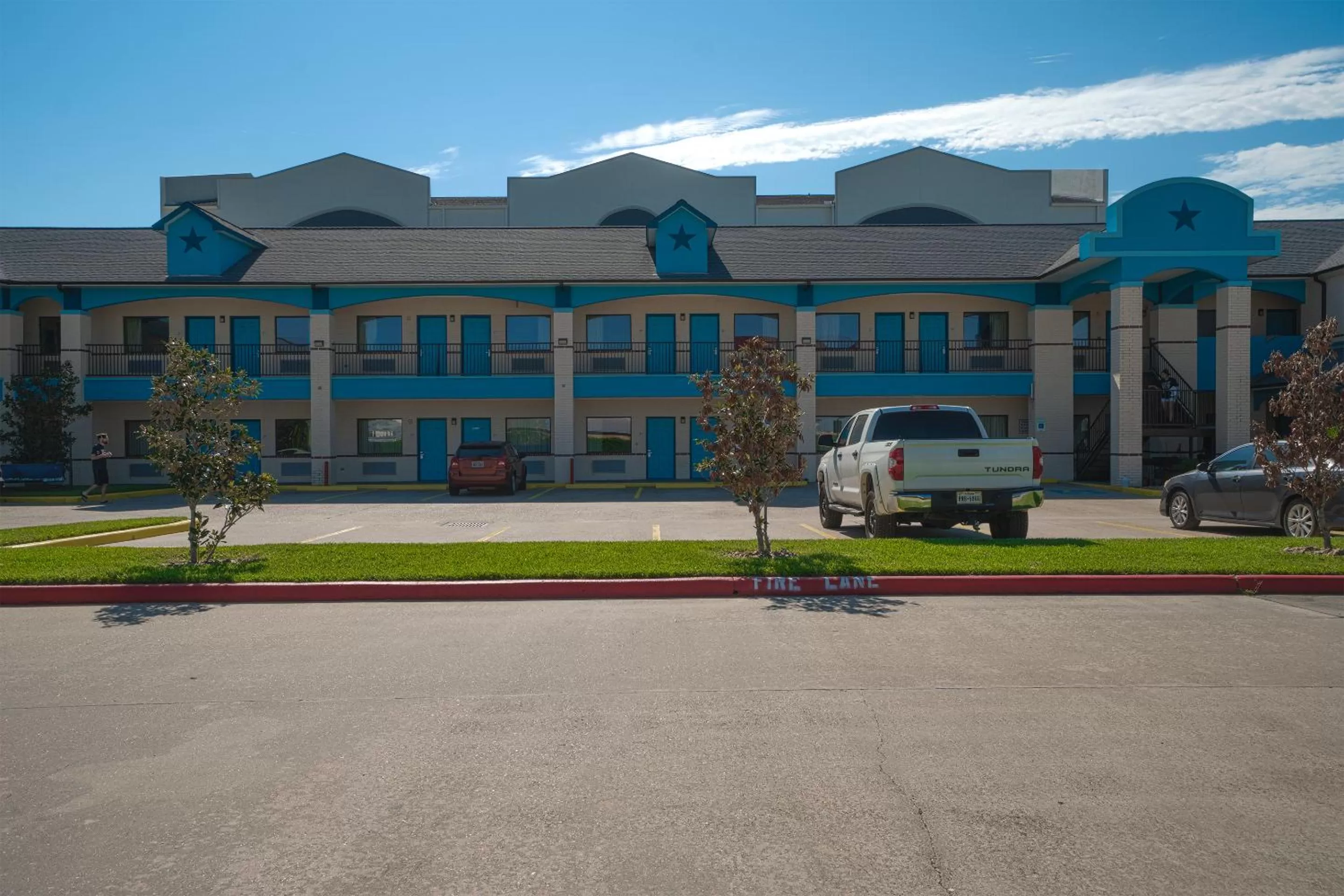 Parking in Hotel Bliss Kemah