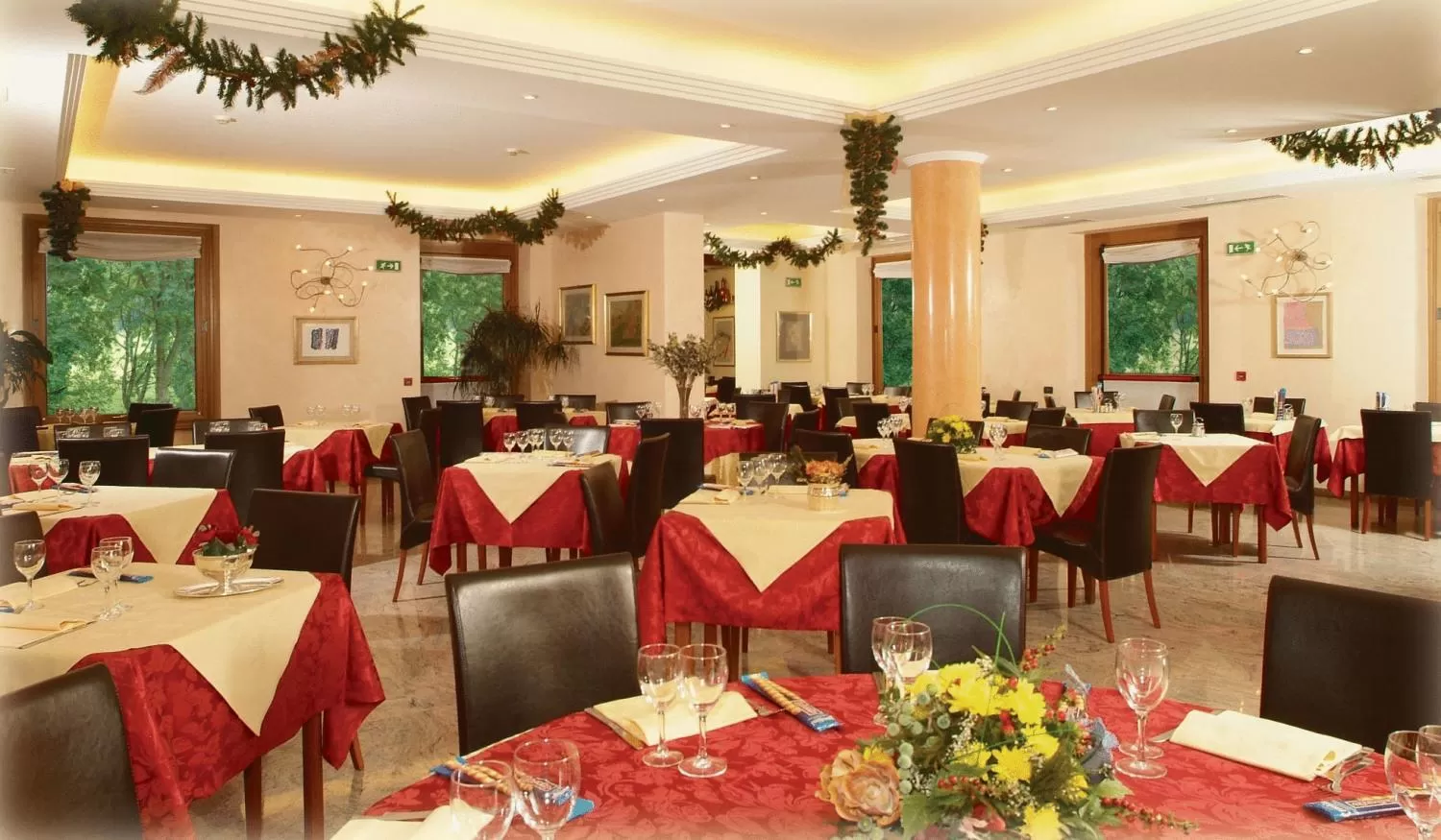 Restaurant/places to eat in Hotel Ristorante Costa