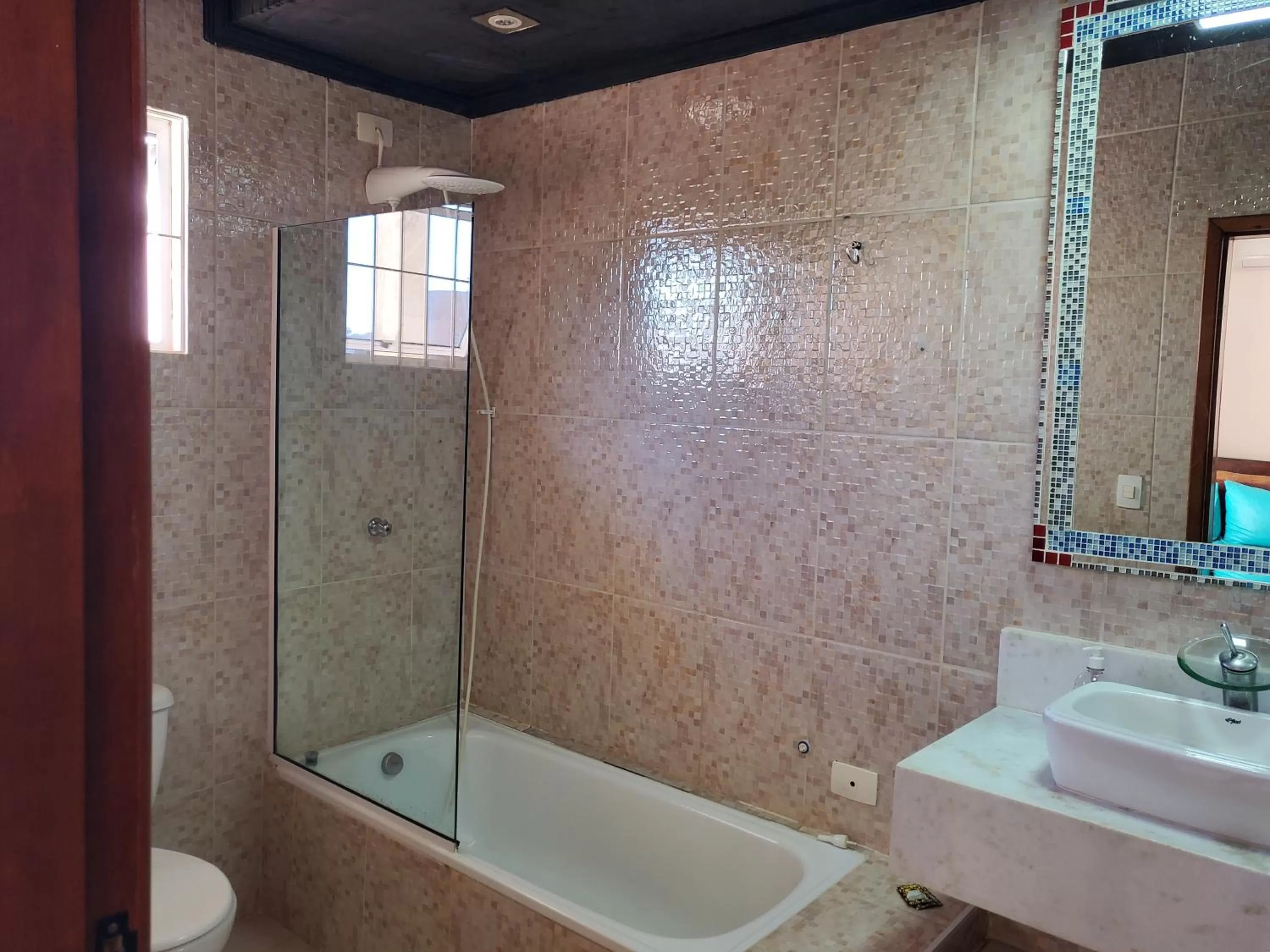 Bathroom in Apartamentos Casa da Pedra