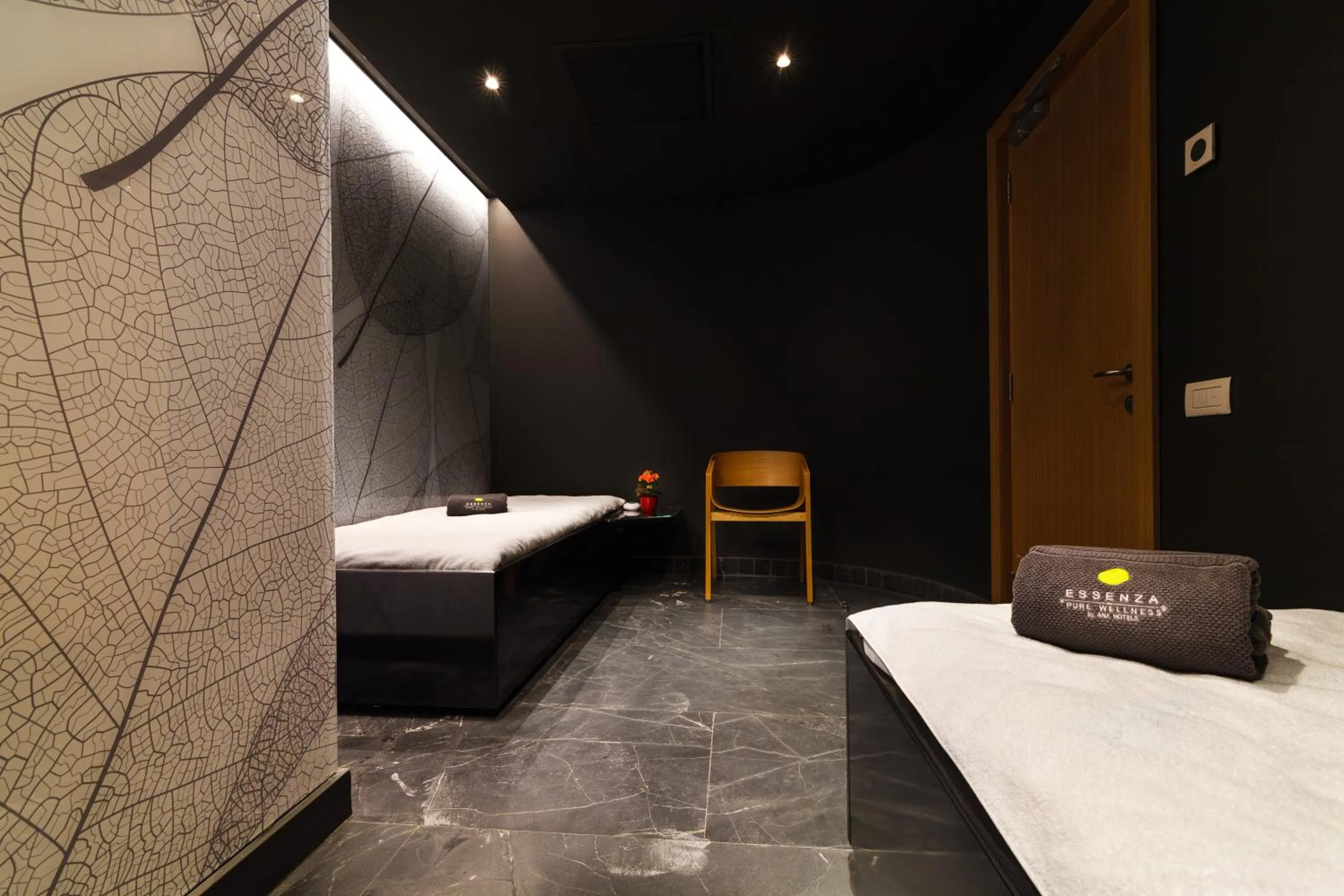 Activities, Bed in Crowne Plaza Bucharest by IHG